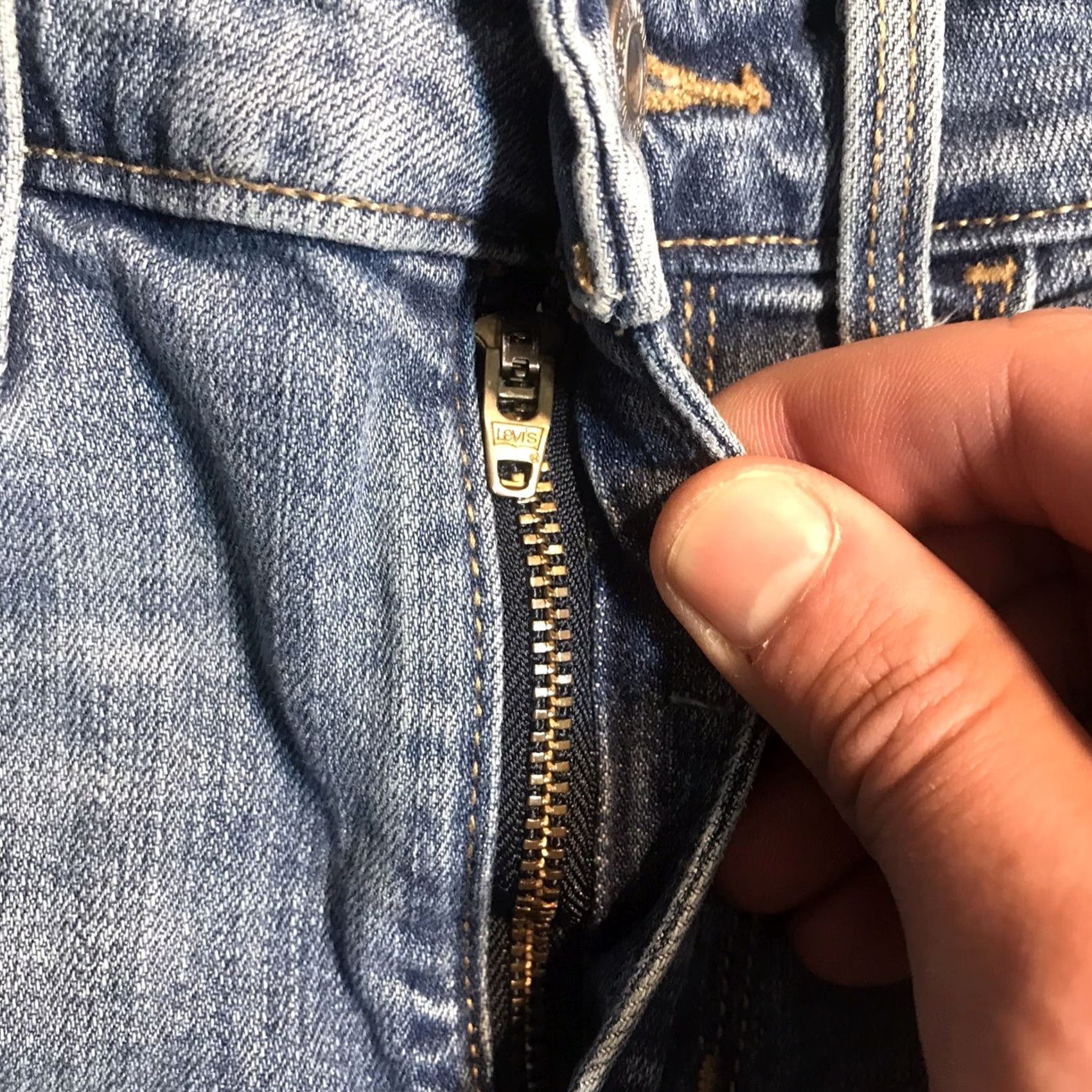 Levi's Levis 721 Skinny Jeans Womens 27 Regular Light Blue Distressed Stretch 5-Pocket Denim Jeans Size 27" / US 4 / IT 40 - 5 Thumbnail