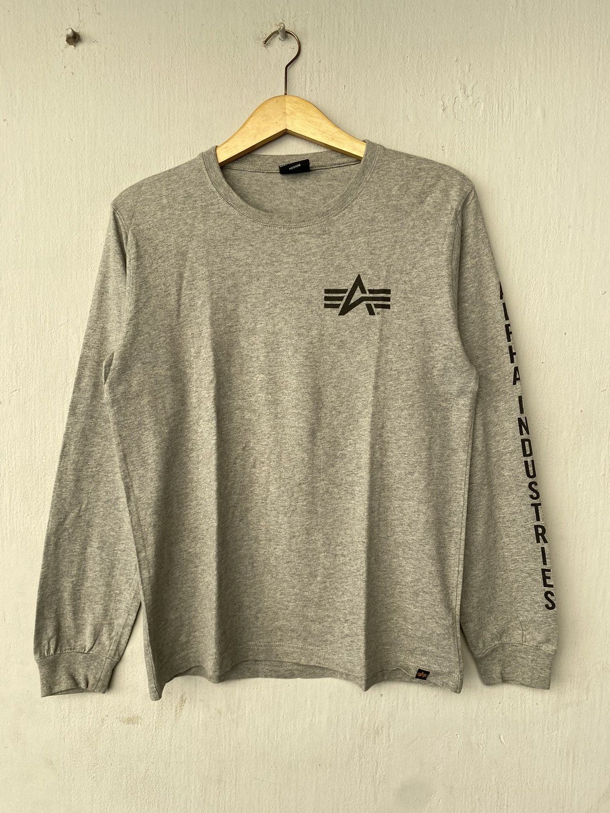 Alpha Industries Vintage Alpha Industries LS Tee Size US M / EU 48-50 / 2 - 1 Thumbnail