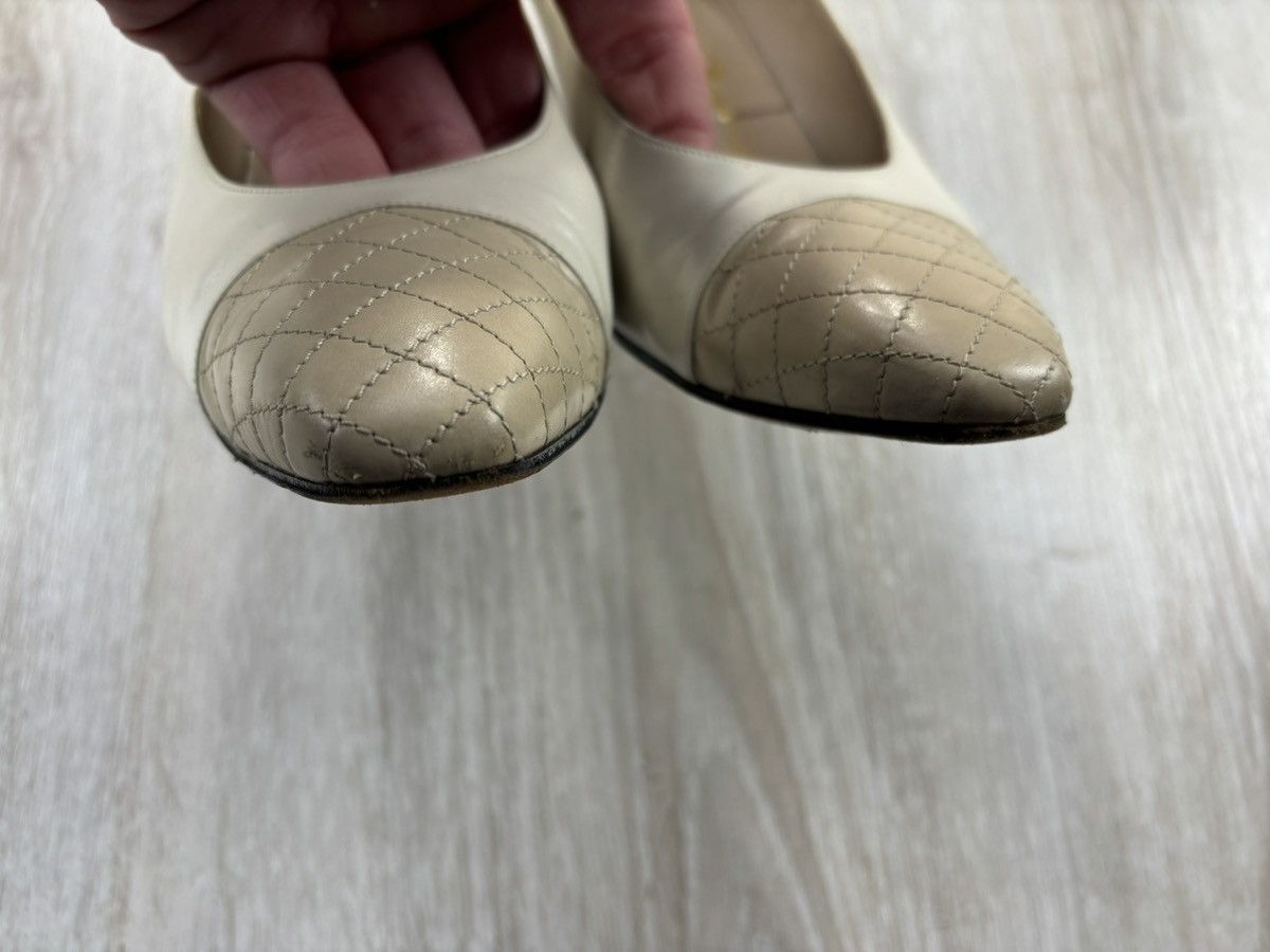 Salvatore Ferragamo × Vintage Womens shoes Salvatore Ferragamo Size 8 Size US 8 / IT 38 - 5 Thumbnail