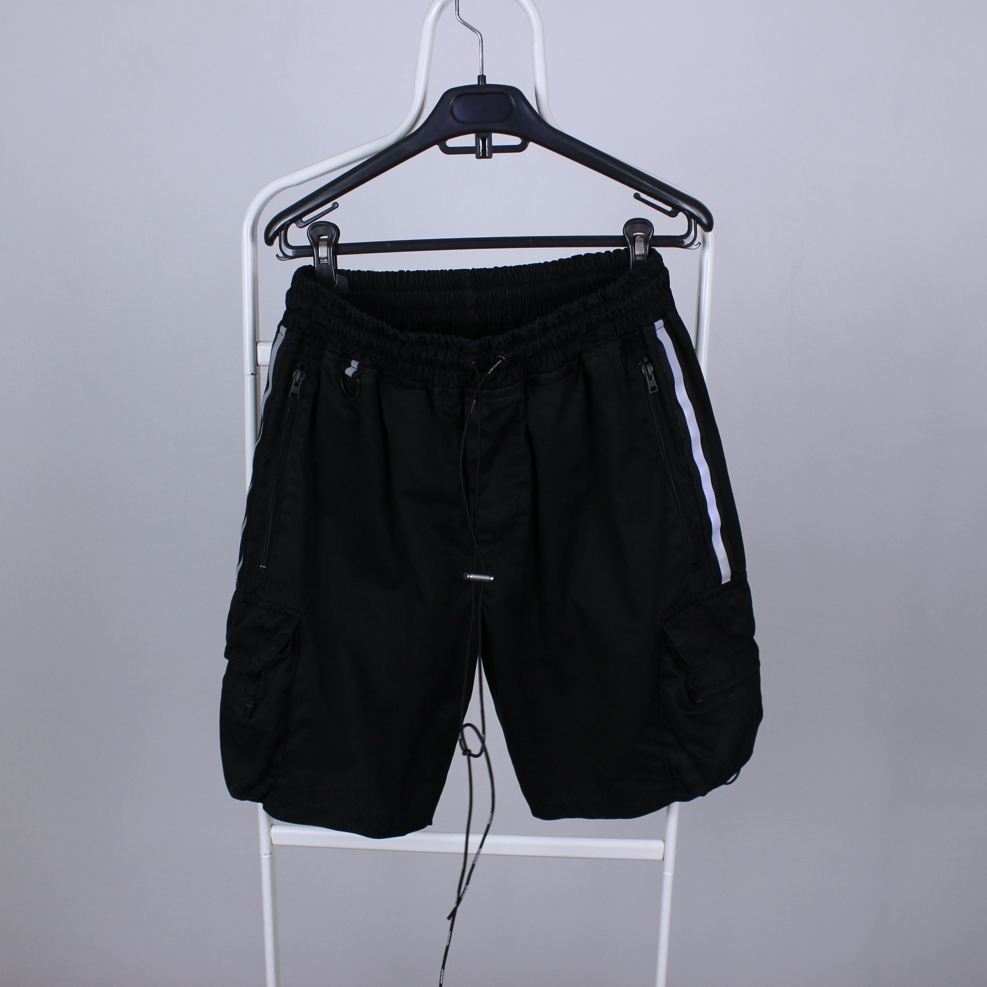Represent cargo British multi pocket shorts men short M