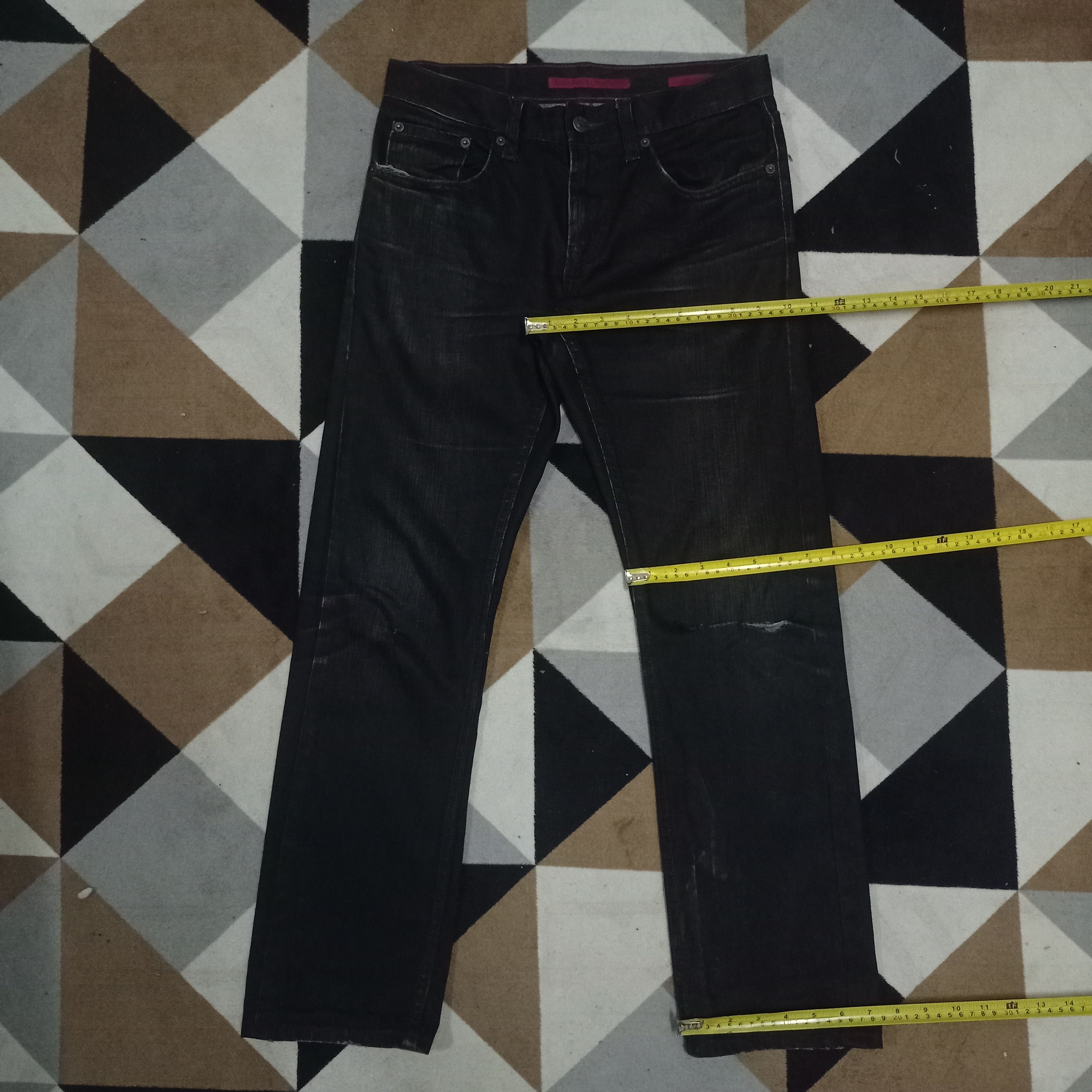 Banana Republic Vintage Banana Republic Black Mud Wash Distressed Jeans Size US 30 / EU 46 - 11 Thumbnail