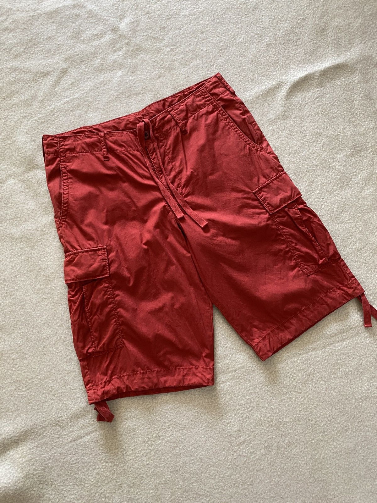 Uniqlo Uniqlo Baggy Cargo Shortpants W32 Size US 32 / EU 48 - 3 Thumbnail