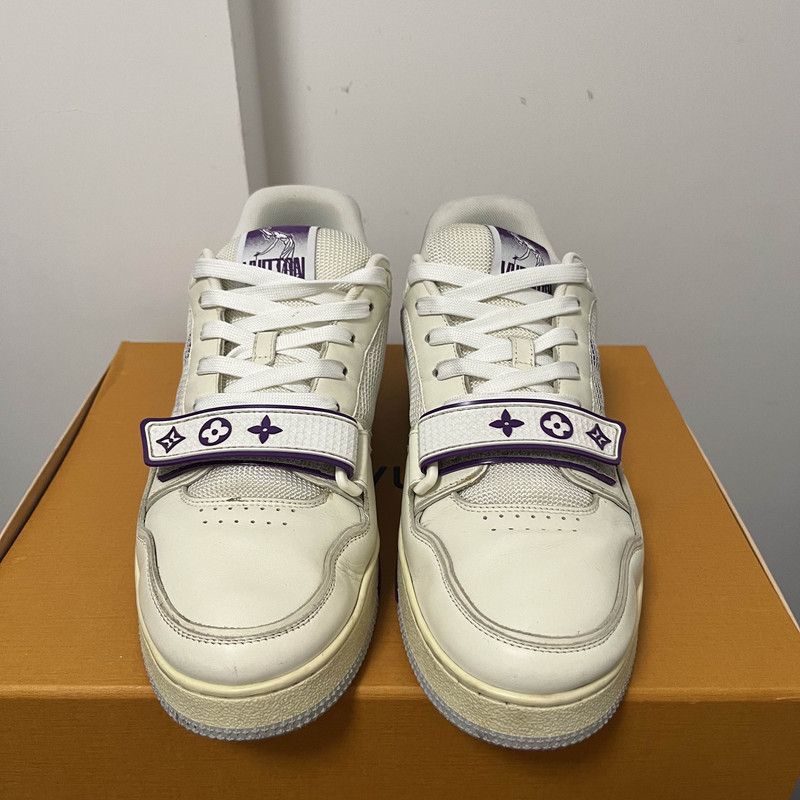 Louis Vuitton Louis Vuitton Trainer Fashion Sneakers in White and Purple Size US 9.5 / IT 39.5 - 2 Thumbnail
