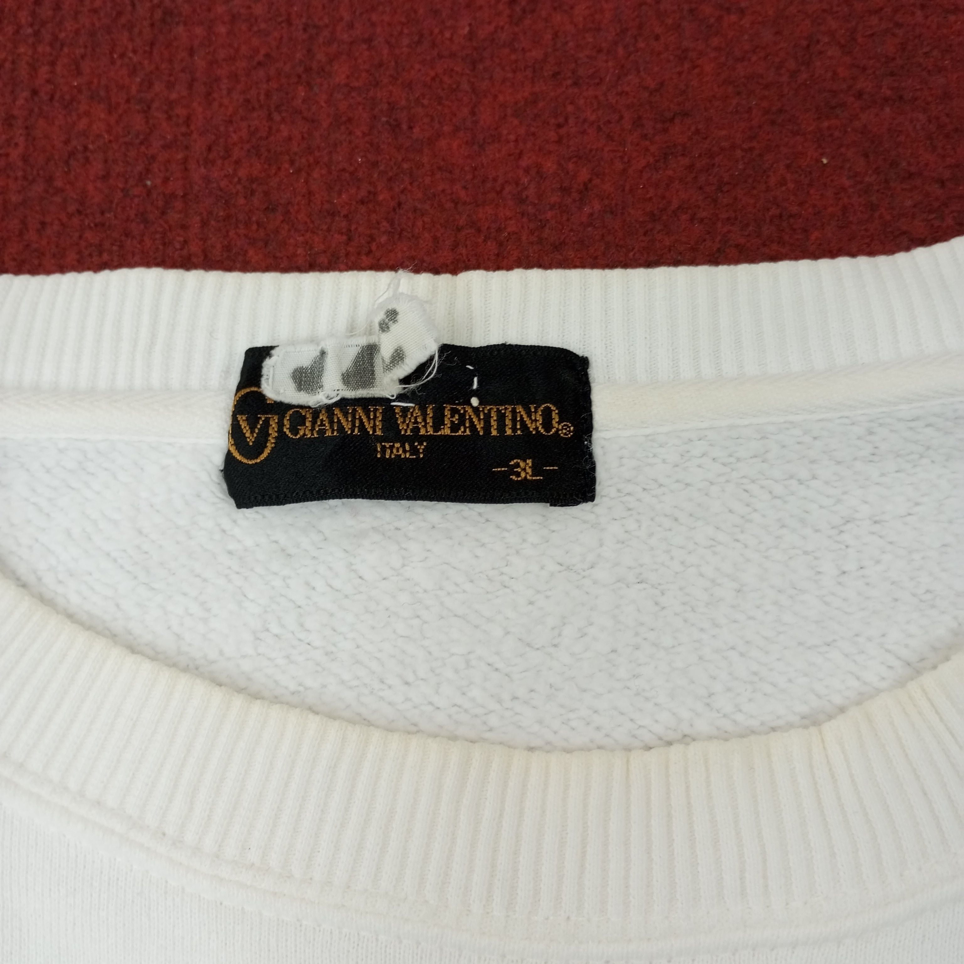 Gianni Valentino × Valentino × Vintage Gianni Valentino Italy Center Design Sweatshirt c218n20 Size US XXL / EU 58 / 5 - 4 Thumbnail