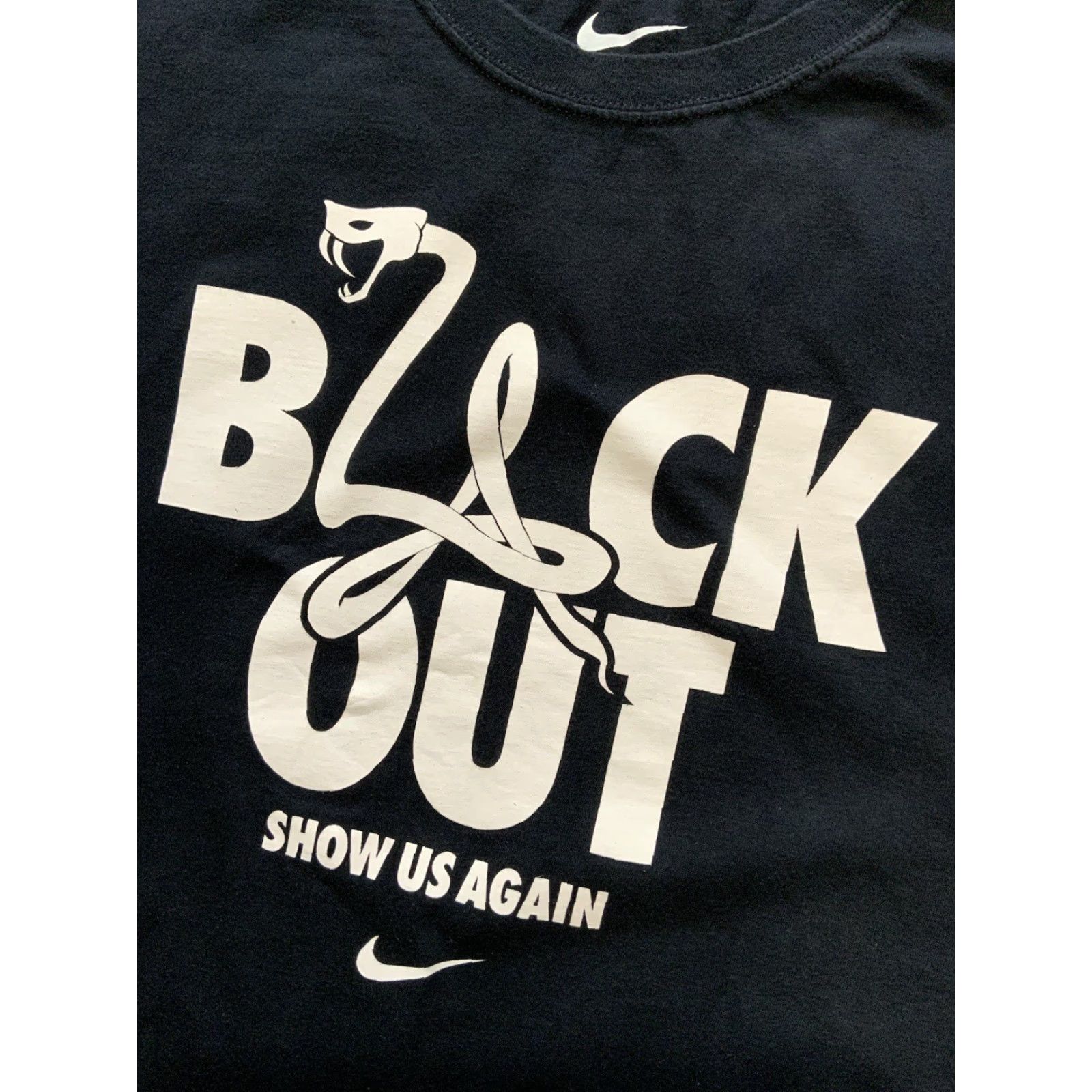Nike Nike Black Mamba 2013 Limited Black Out Show Us Again Kobe Bryant T-Shirt XL Men Black Graphic S/S Size US XL / EU 56 / 4 - 6 Thumbnail