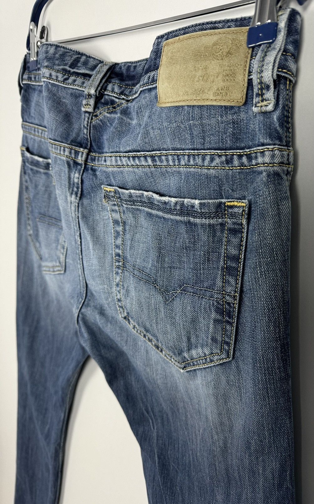 Diesel Crazy Vintage Y2K Diesel Thavar Skinny Destroyed Denim Jeans Size US 31 - 17 Thumbnail