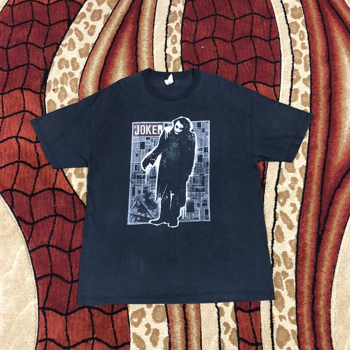 Vintage Vintage Joker Heath Ledger The Dark Knight Promo Movie Shirt Size US XL / EU 56 / 4 - 2 Thumbnail