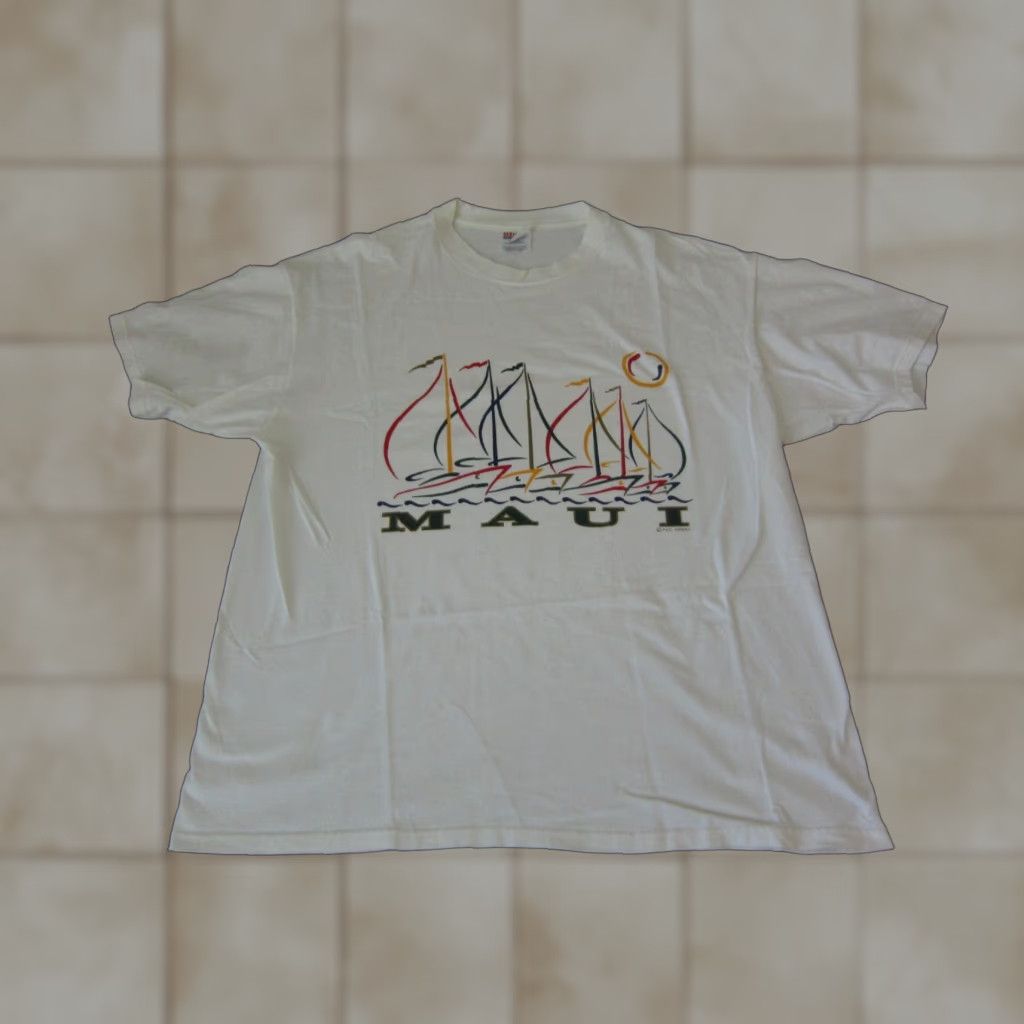 Hanes VINTAGE Hanes Maui Shirt Adult XL White Hawaii Mens Sailing Boat 80s Classic School T-Shirt Size US XL / EU 56 / 4 - 1 Thumbnail