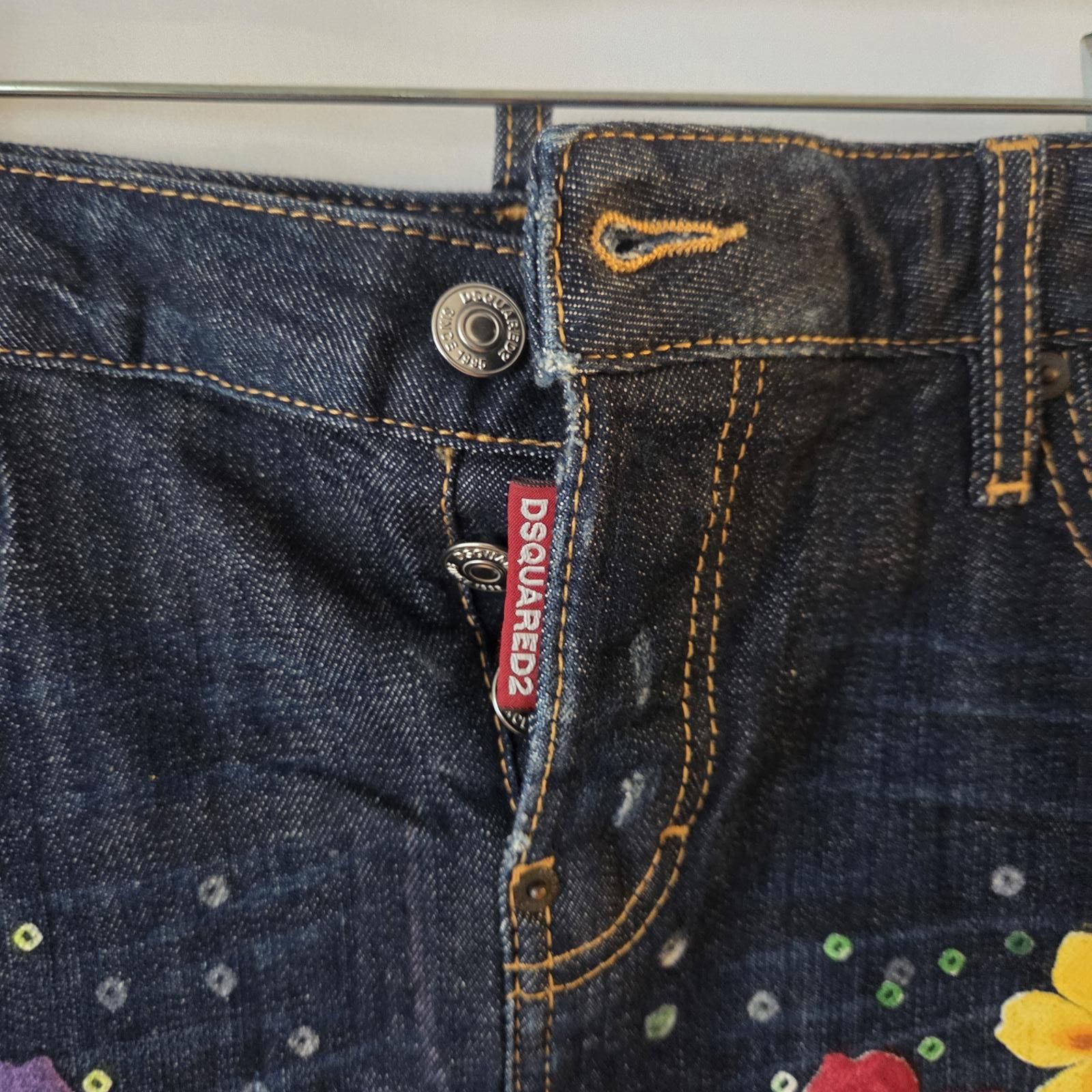 Dsquared2 DSQUARED2 Floral Appliqué Denim Skirt - Size 38 Size 30" / US 8 / IT 44 - 4 Thumbnail