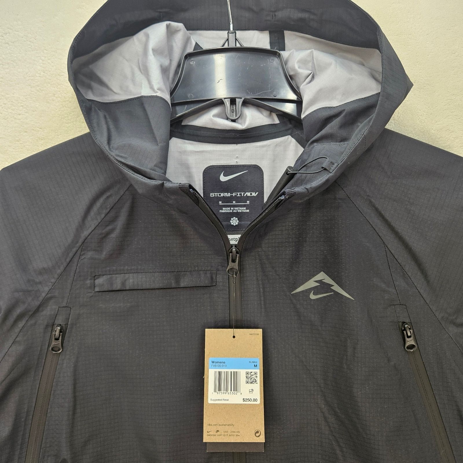 Nike NIKE TRAIL WOMEN'S MEDIUM STORM FIT ADV RUNNING JACKET BLACK Size M / US 6-8 / IT 42-44 - 2 Thumbnail