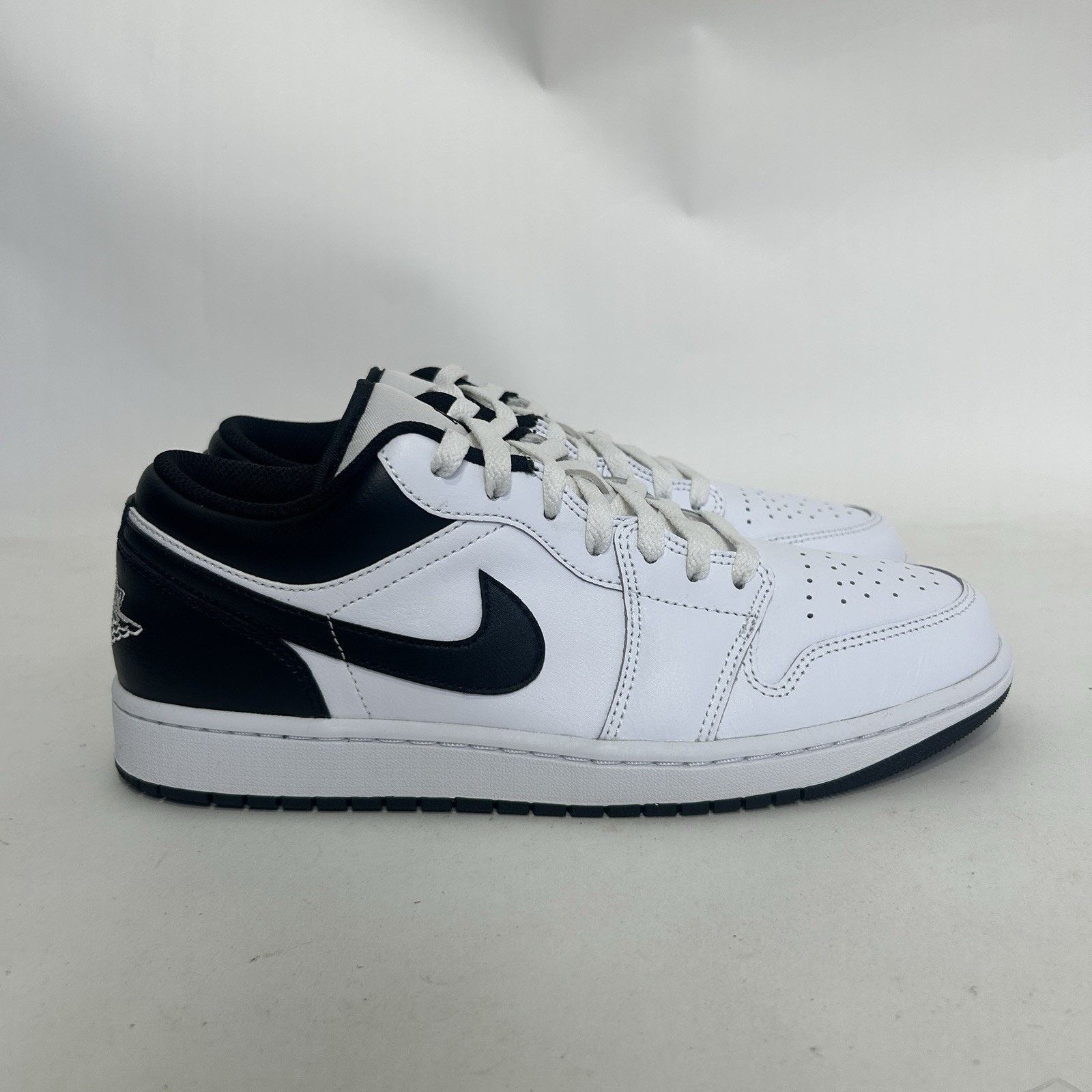 Nike Nike Air Jordan 1 Low Retro “Reverse Panda/White Black” Size US 10 / EU 43 - 4 Thumbnail