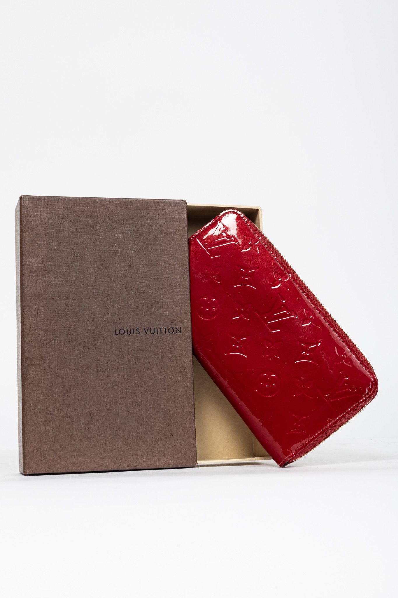 Louis Vuitton Louis Vuitton Zippy Pomme D'Amour Monogram Vernis Wallet Size ONE SIZE - 10 Thumbnail
