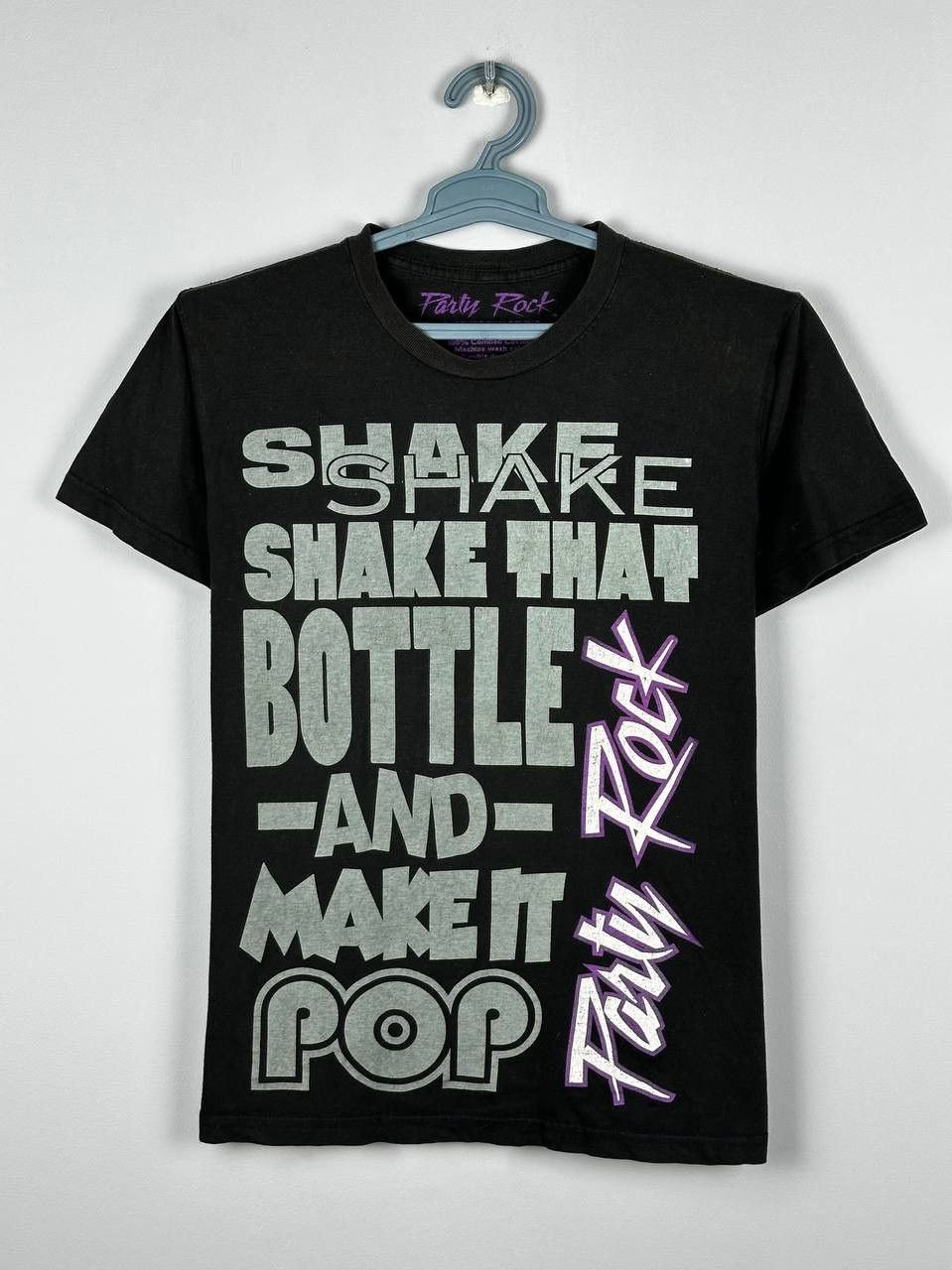 Band Tees Vintage Rare LMFAO Sorry for Party Rocking Tshirt Size US M / EU 48-50 / 2 - 1 Thumbnail