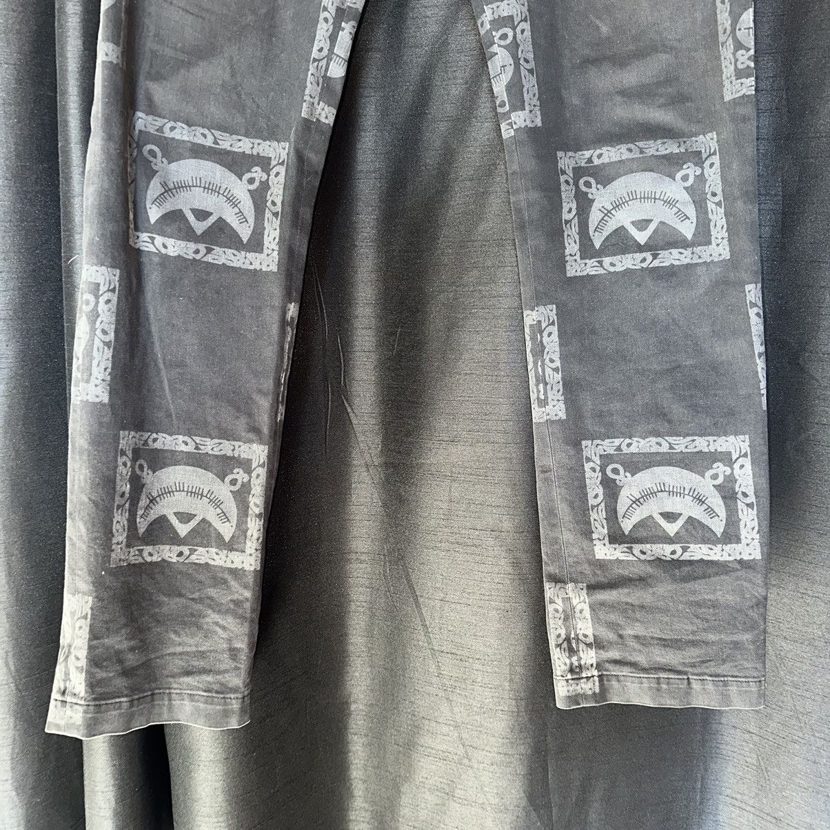 Undercover Undercover SS03 "Scab" Tribal Print Pants Size US 30 / EU 46 - 3 Thumbnail