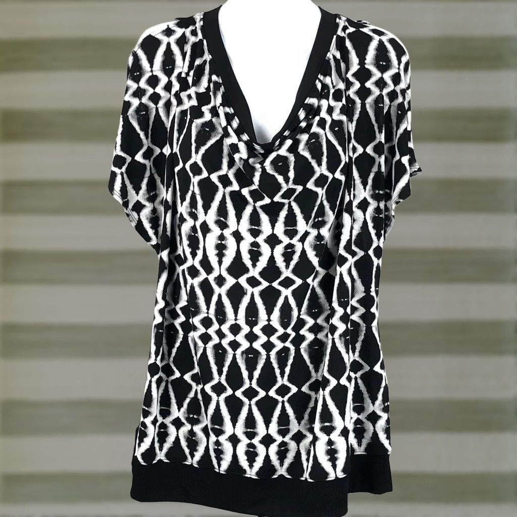 Vintage Cato Tunic Top 18/20W Blk Gray Tie Dye Short Sleeve Boat Neck Banded Waist Shirt Women Plus XS/S? Size XXL / US 16-18 / IT 52-54 - 1 Thumbnail