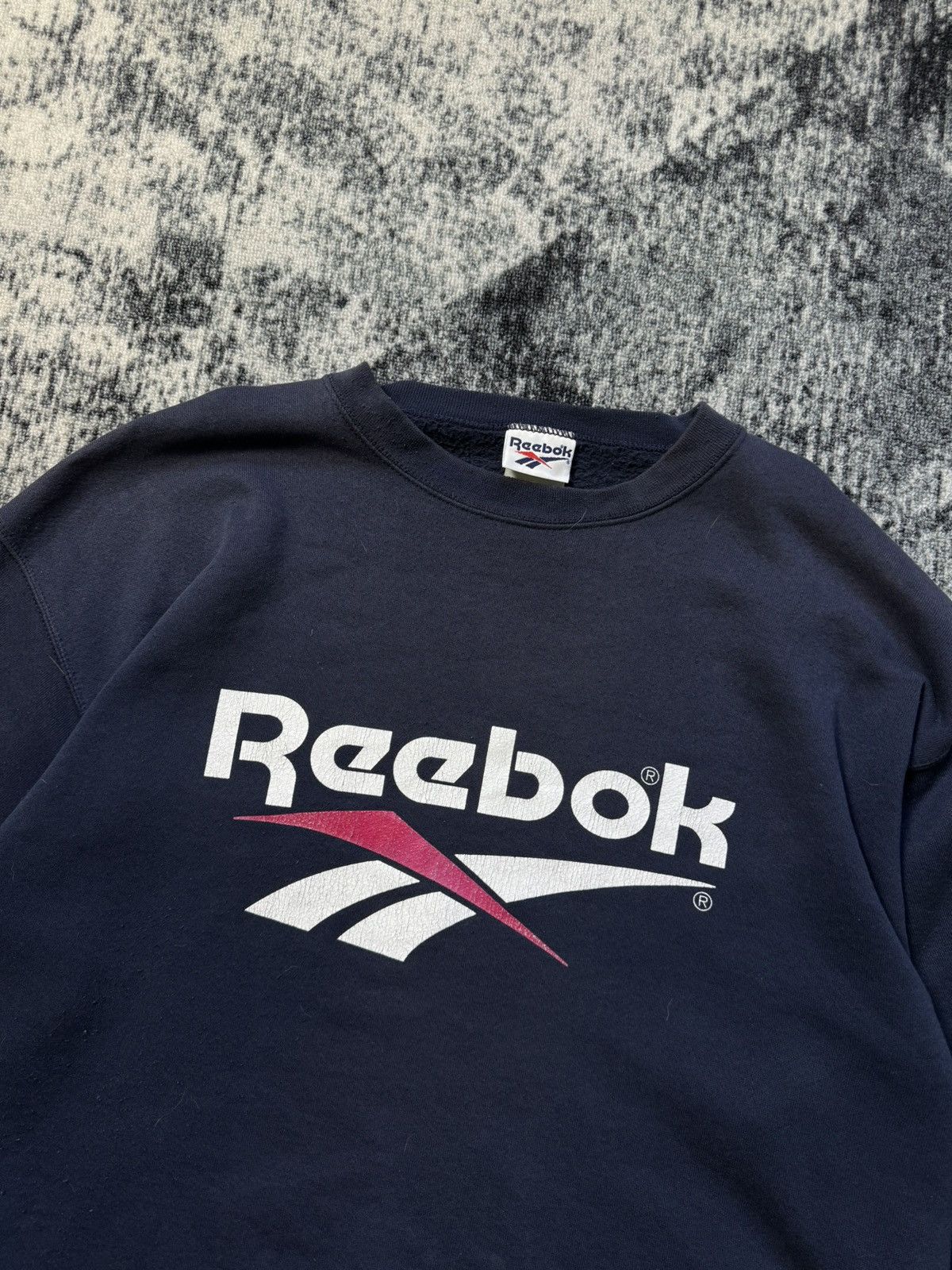 Reebok × Vintage Vintage Reebok Sweatshirt Faded Big logo Sportswear Y2K 90s Size US XL / EU 56 / 4 - 2 Thumbnail