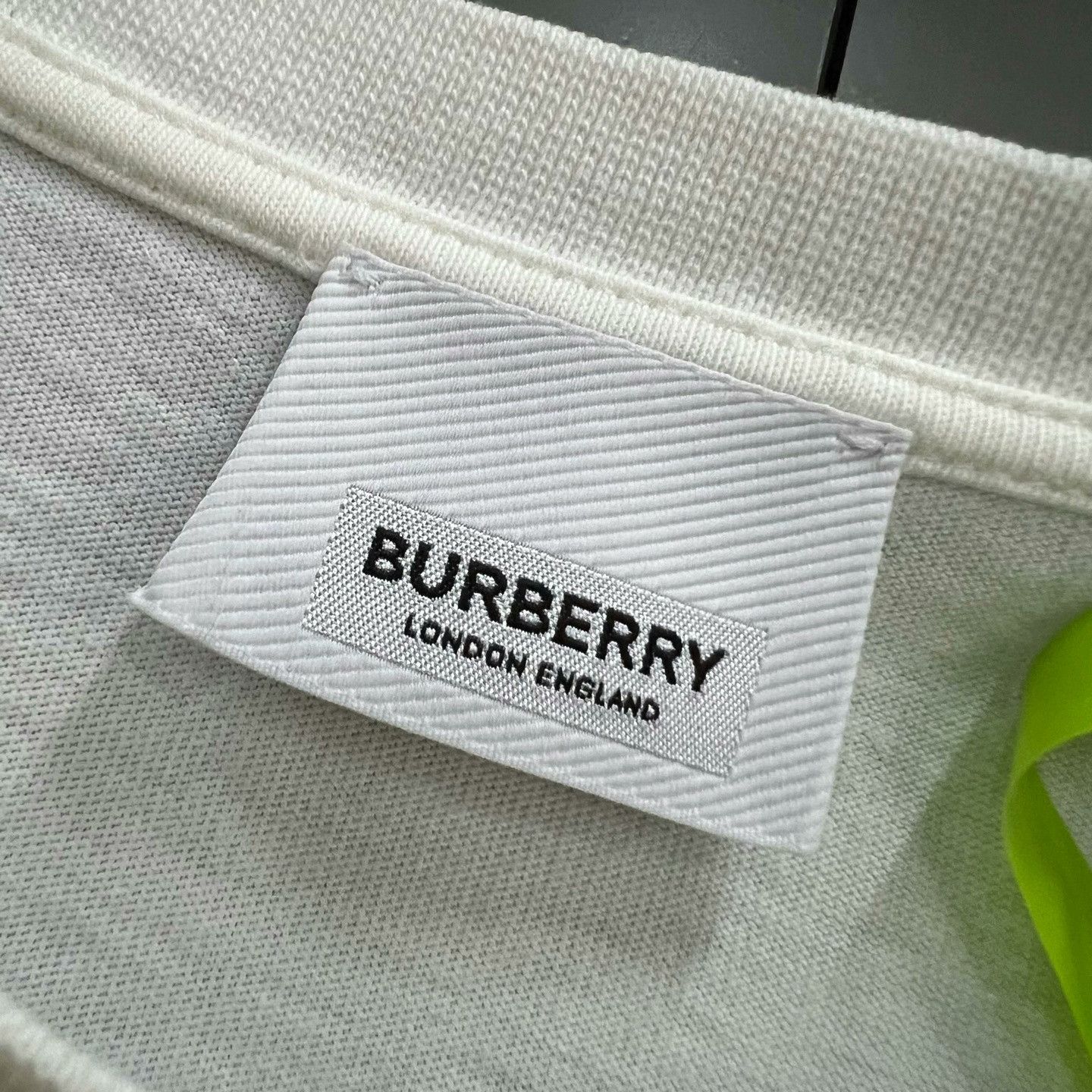 Burberry Burberry Check Letter Embroidery Short Sleeve Size US L / EU 52-54 / 3 - 4 Thumbnail