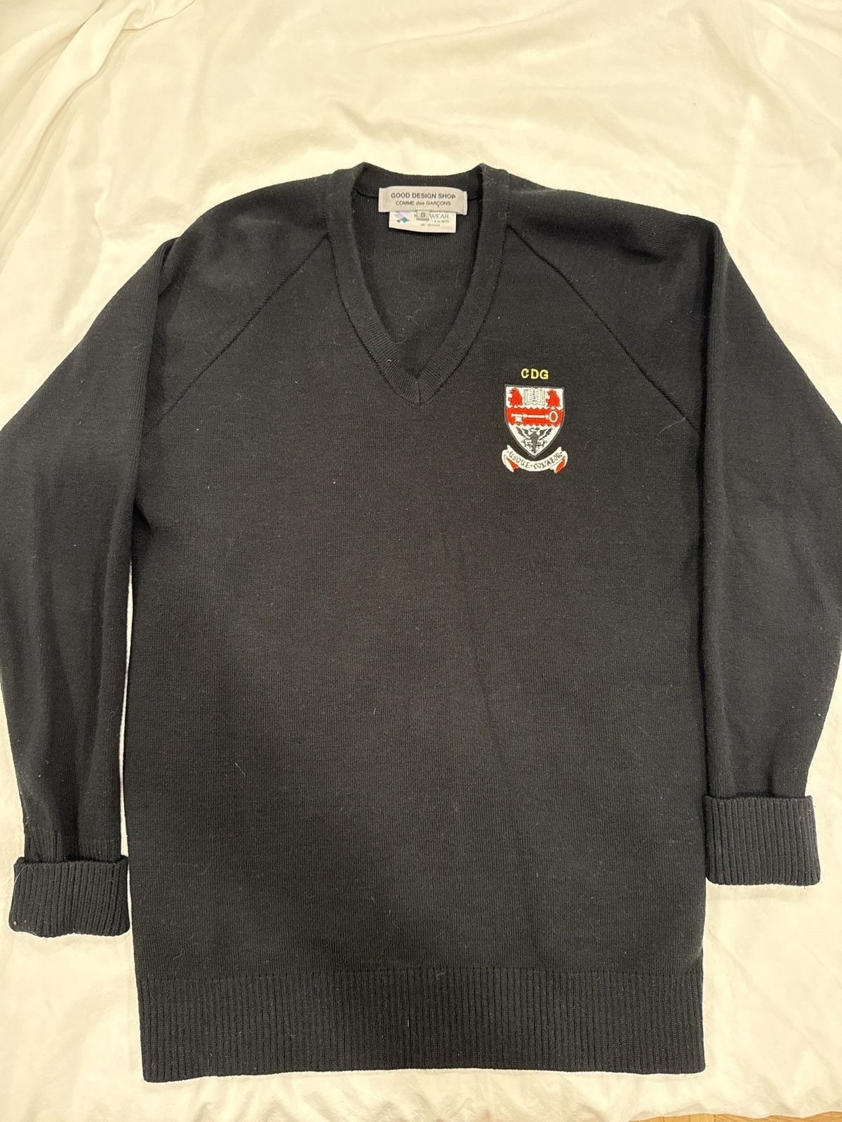 Comme des Garcons Comme des Garcons School Crest V Neck Caridgan Size US S / EU 44-46 / 1 - 1 Thumbnail