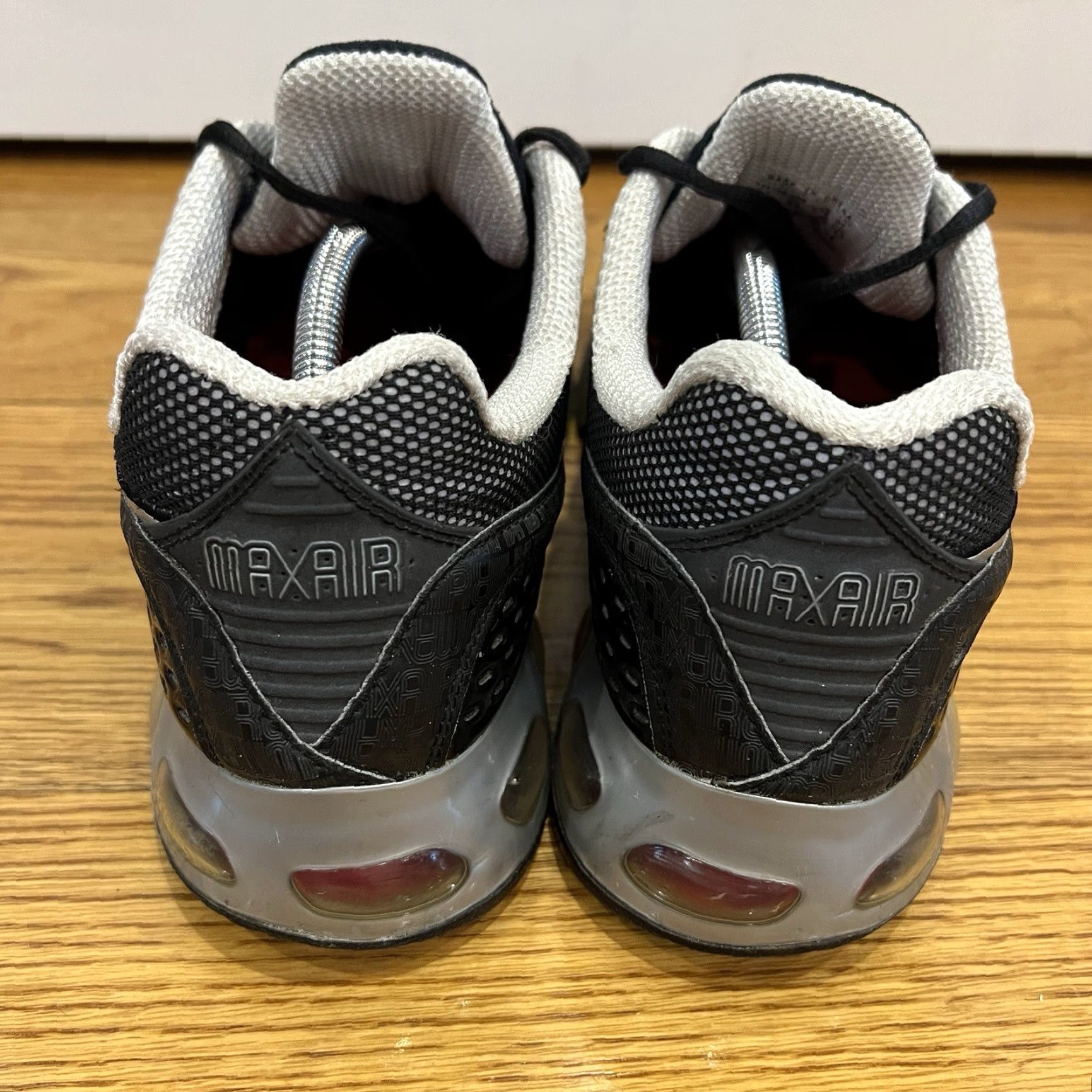 Nike Nike Air Max Men’s Sneakers 10.5 M Black 2008 Retro Classic 1972 Version Nike Brand Mens Shoes Size US 10.5 / EU 43-44 - 4 Thumbnail