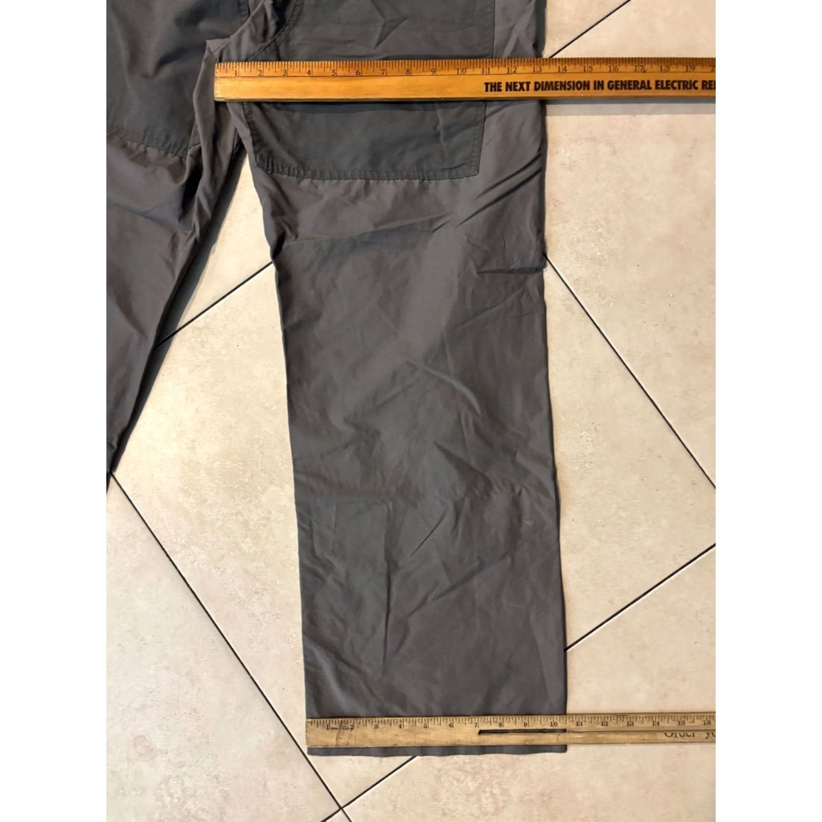 Armani Exchange VINTAGE Armani Exchange Pants Size 34 Gray Track Pants Activewear Drawstring Men Y2K Size US 34 / EU 50 - 7 Thumbnail