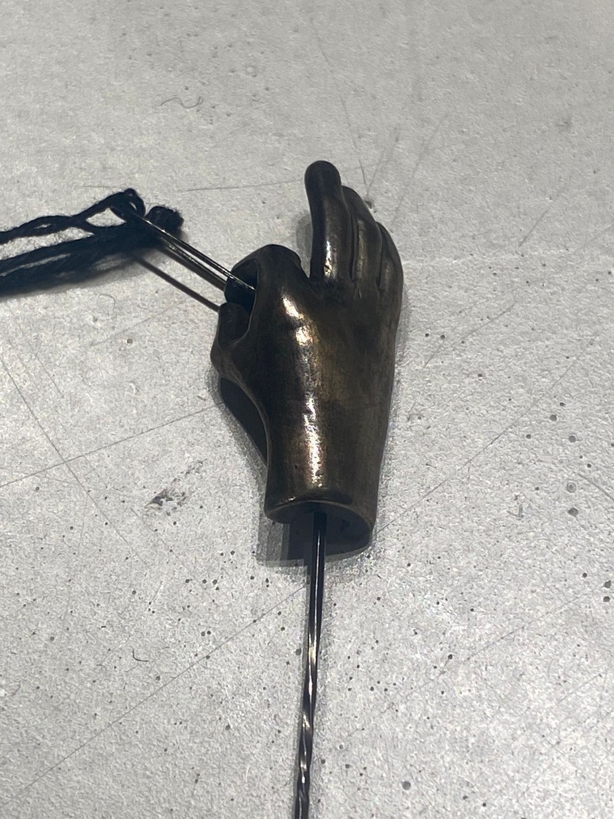 Ann Demeulemeester SILVER HAND PIN BROCHE Size ONE SIZE - 3 Thumbnail