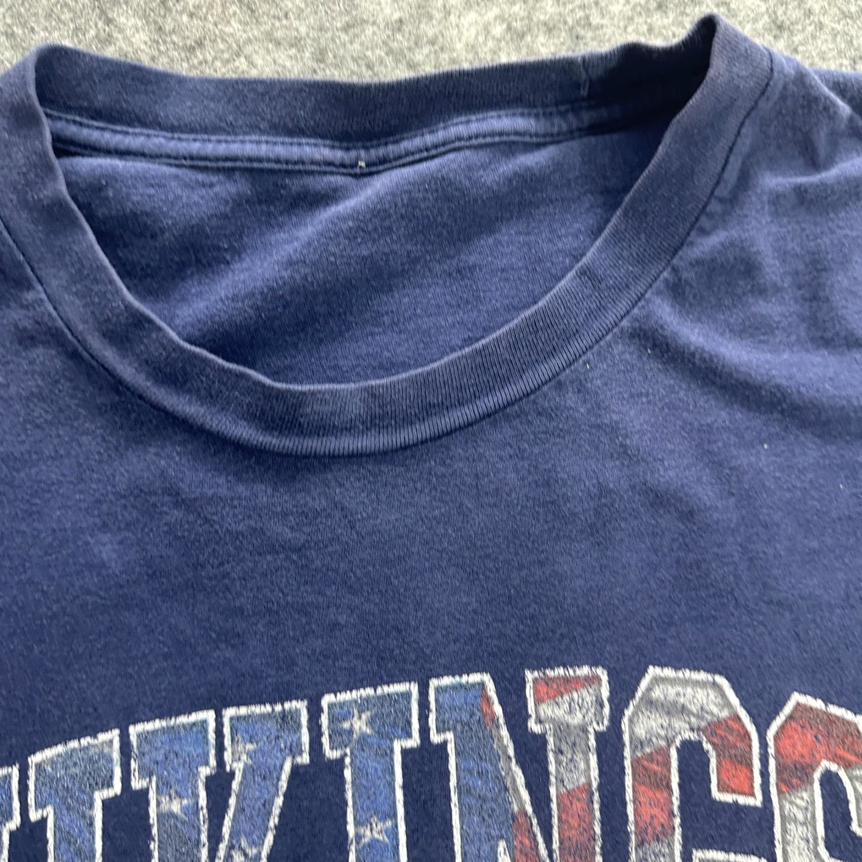 NFL VINTAGE Minnesota Vikings T-Shirt Mens XL NFL Football Team Distressed Graphic Short Sleeve Navy Blue Sports Fan Gear Size US XL / EU 56 / 4 - 7 Thumbnail