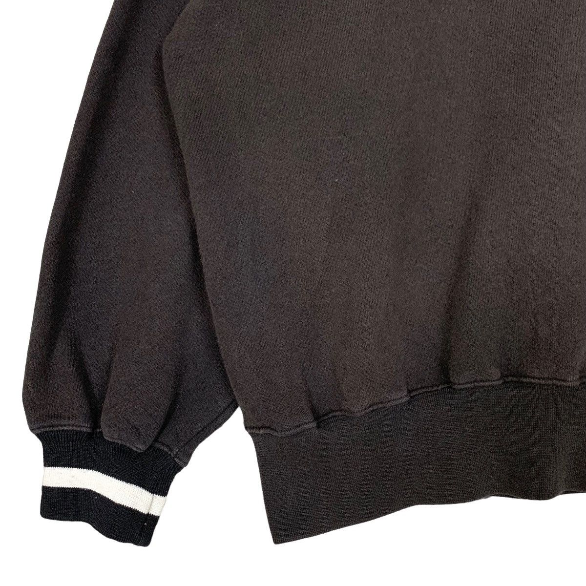 Reebok × Vintage Vintage Reebok Streetwear Small Logo VNeck Sweatshirt Size L Size US L / EU 52-54 / 3 - 5 Thumbnail