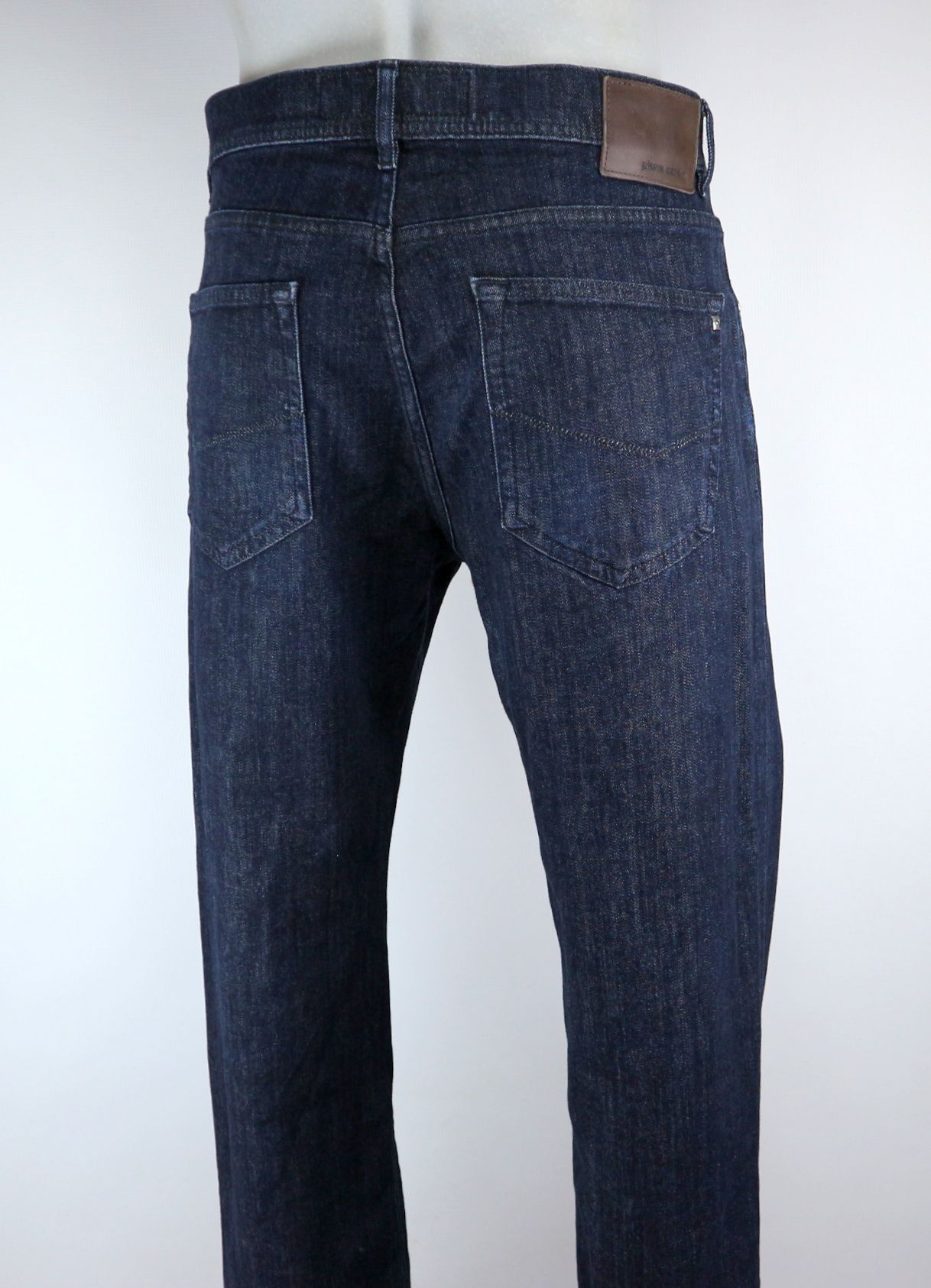 Pierre Cardin Pierre Cardin Lyon Fit jeans W38 L32 Size US 38 / EU 54 - 1 Preview