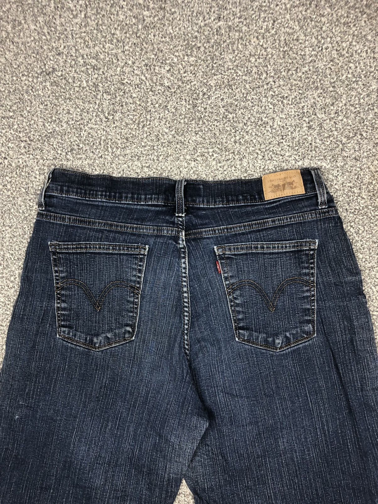 Japanese Brand × Levi's × Vintage Levis 548 Perfectly Slimming Jorts Jeans Size 35" - 11 Thumbnail