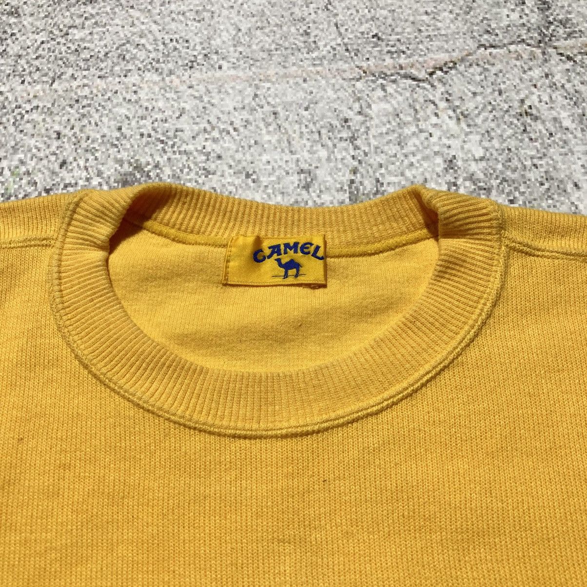Honda Vintage 80s Camel F1 Team Lotus Honda Crewneck Yellow Size US XL / EU 56 / 4 - 12 Thumbnail