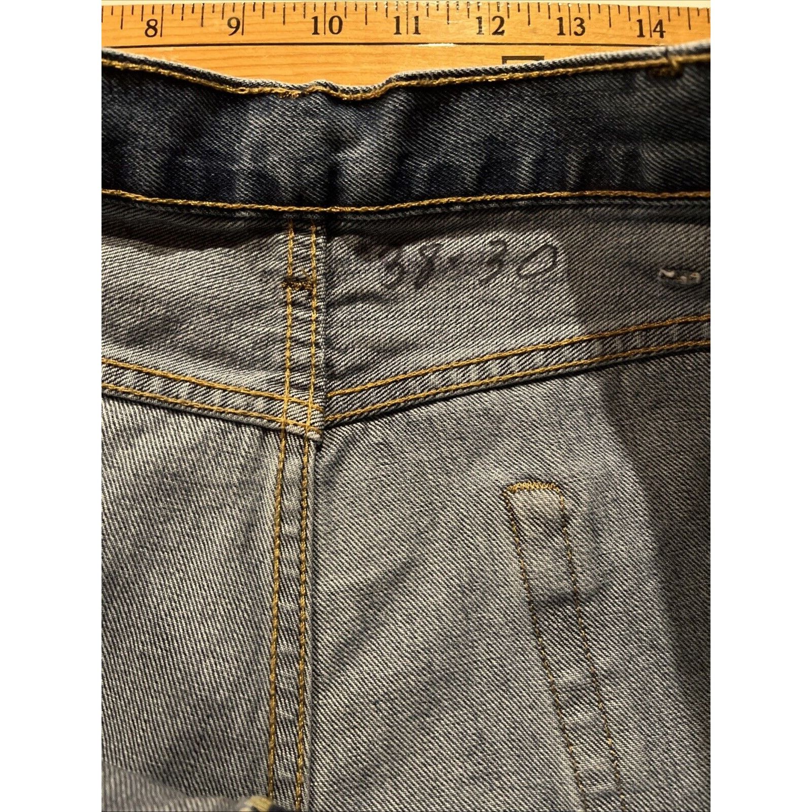 Levi's Levi’s VTG 550 Men’s 38x30 Fit Medium Wash Denim Jeans Blue Size US 38 / EU 54 - 11 Thumbnail