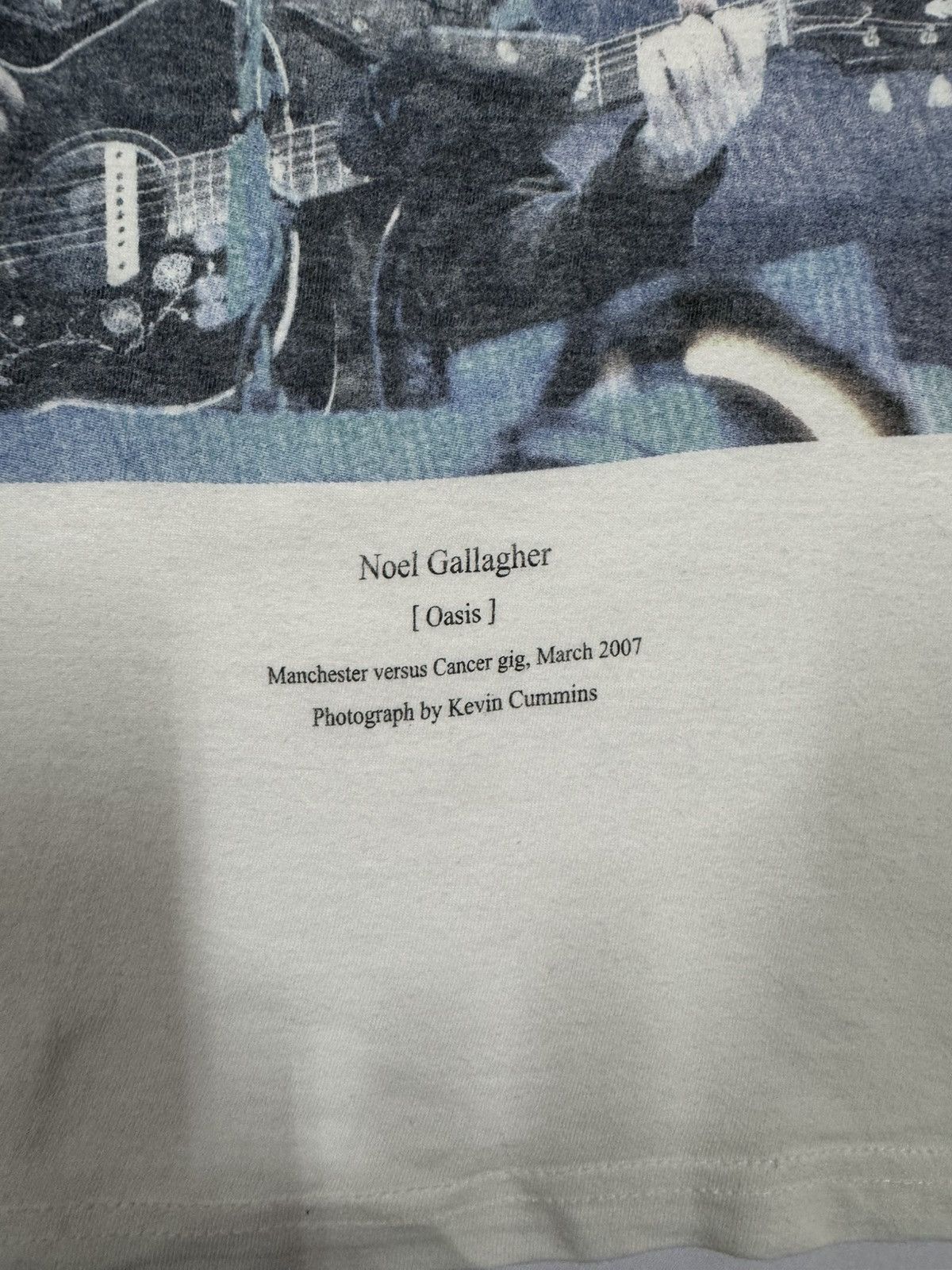 Band Tees × Ships Jet Blue Iconic Manchester Versus Cancer Gig Noel Gallagher Photo Tee Size US S / EU 44-46 / 1 - 8 Thumbnail