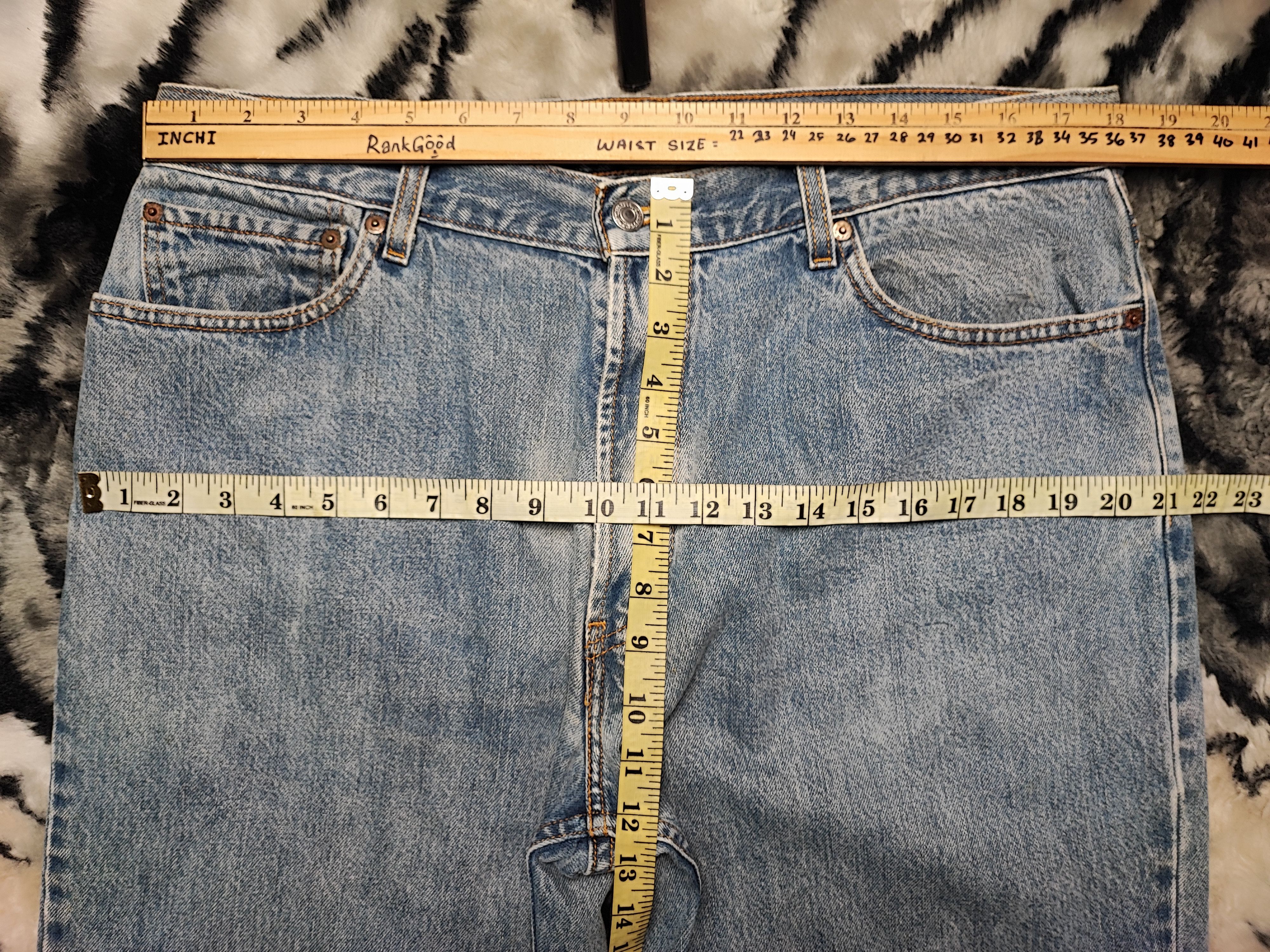 Levi's Vintage Levi's 560 Baggy Light Wash Thrashed Distressed ERD Size US 36 / EU 52 - 3 Thumbnail