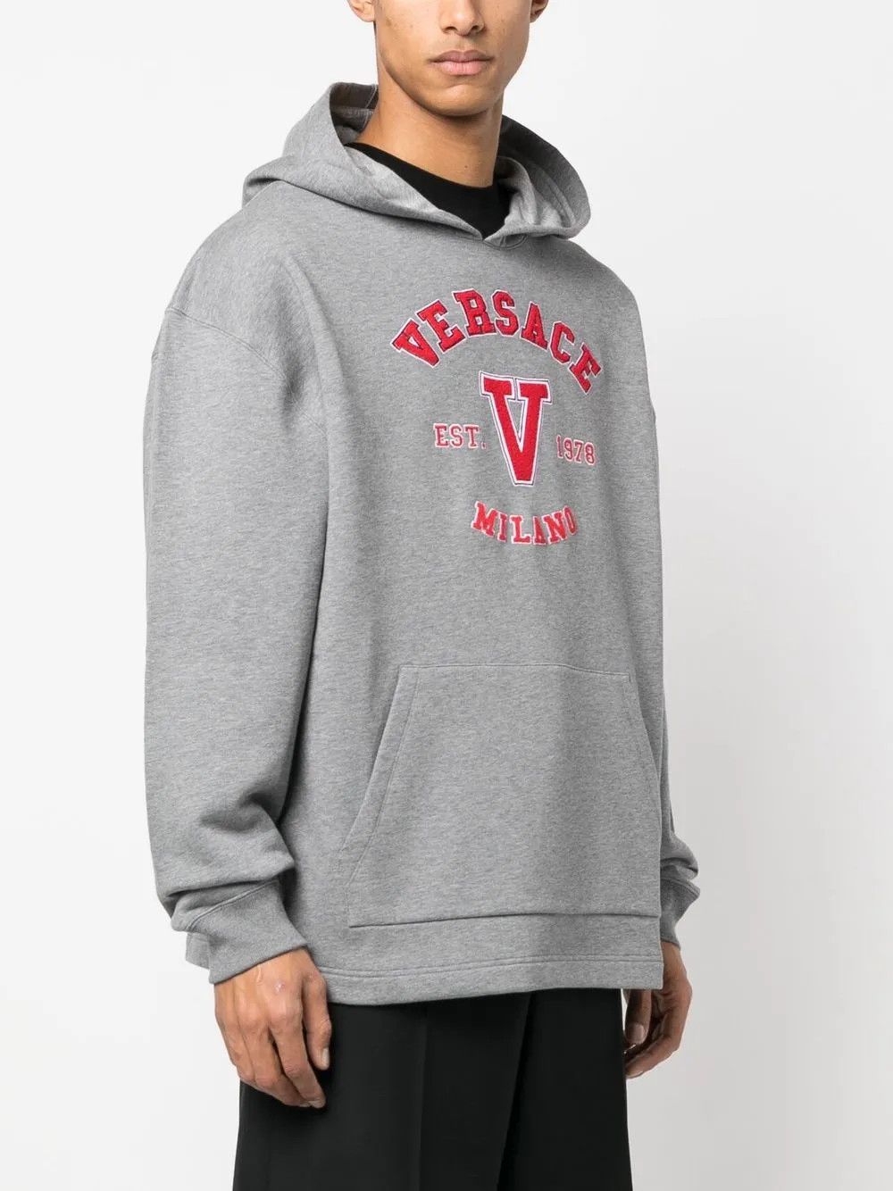 Versace o1y0525 Logo Hoodie in Grey Size US XL / EU 56 / 4 - 3 Thumbnail
