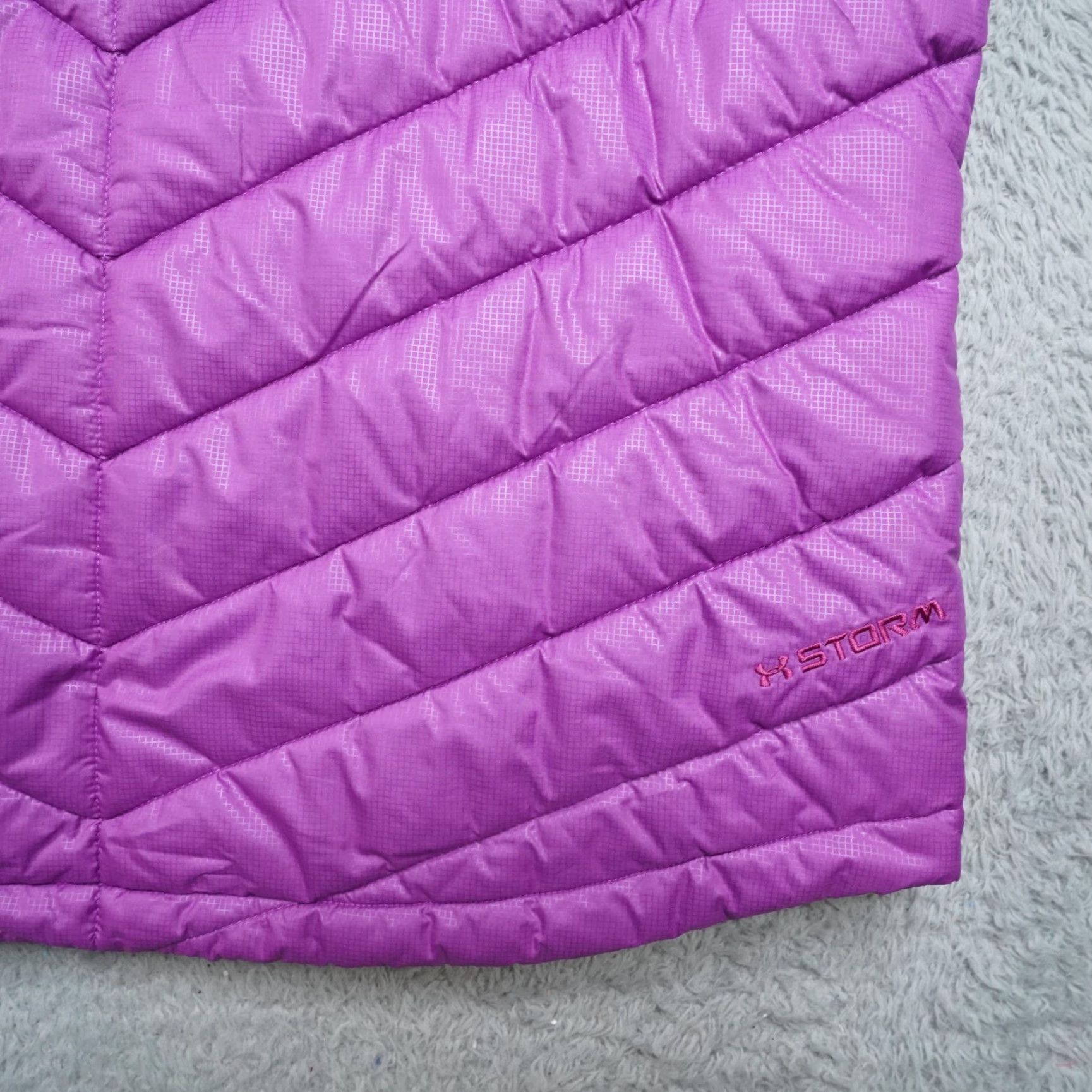 Under Armour Under Armour Vest Womens XL Pink UA Storm Quilted Puffer Size XL / US 12-14 / IT 48-50 - 6 Thumbnail