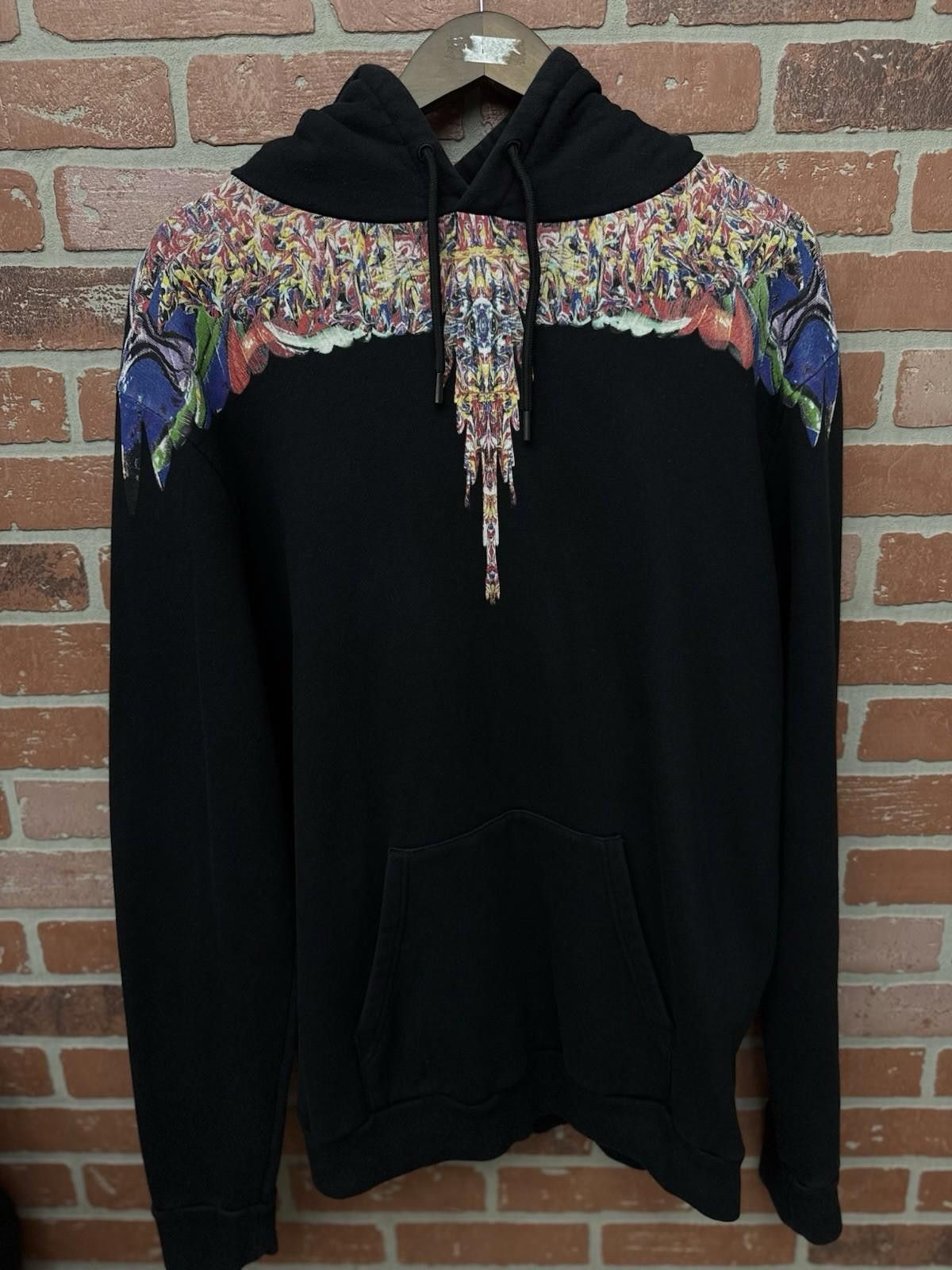 Marcelo Burlon MARCELO BURLON COUNTY OF MILAN SIZE LARGE Hoodie $700 Retail Size US L / EU 52-54 / 3 - 3 Thumbnail