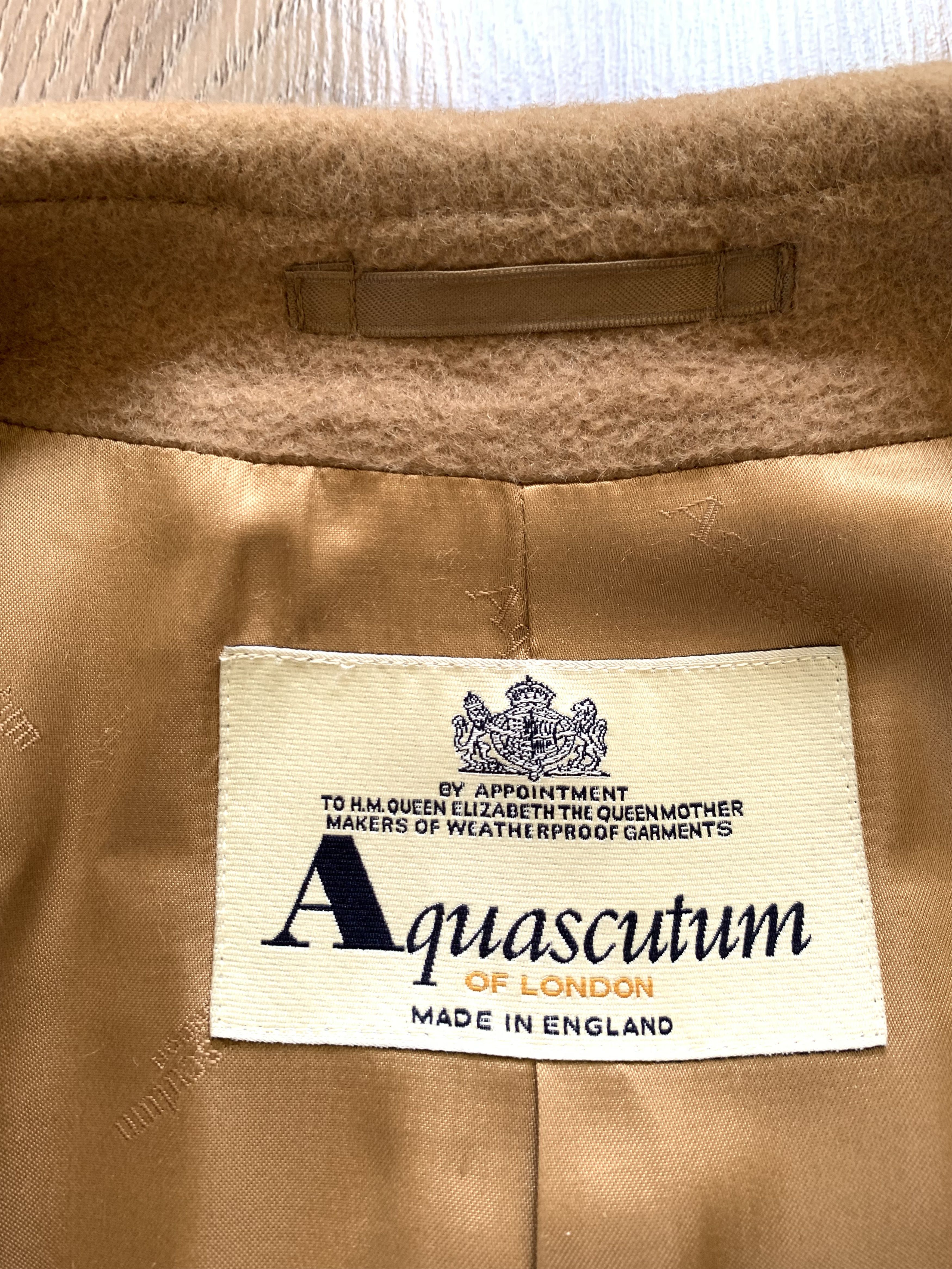 Aquascutum × Vintage Aquascutum Of London Pure Camelhair Vintage Womens Coat Size XXL / US 16-18 / IT 52-54 - 6 Thumbnail
