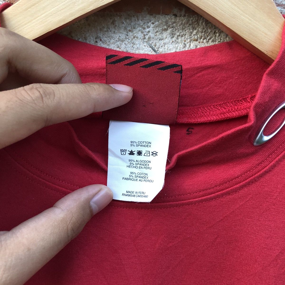 Oakley Vintage 90s Oakley Mock Neck Long Sleeve 🍒 Size US M / EU 48-50 / 2 - 5 Thumbnail
