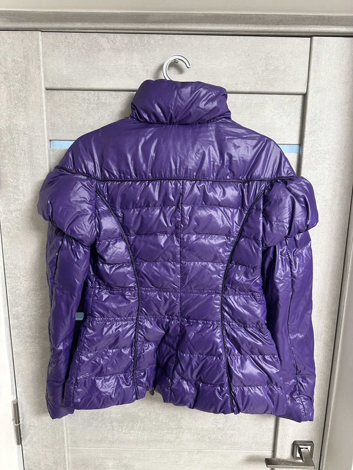 Moncler Moncler Down jacket vintage Size M / US 6-8 / IT 42-44 - 2 Thumbnail