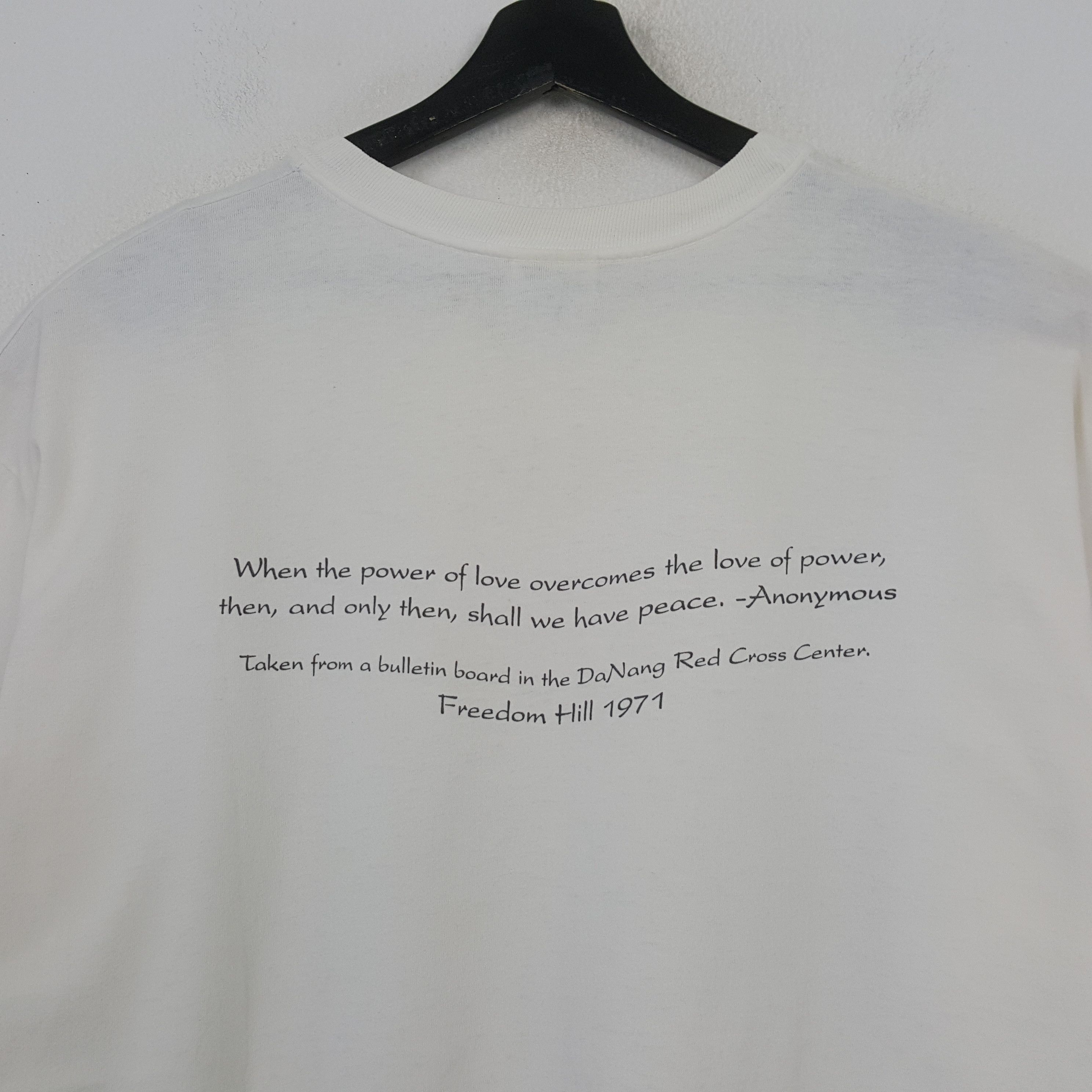 Vintage White Angel Monument Freedom Hill 1971 Vintage Tshirt RR3 Size US XL / EU 56 / 4 - 4 Thumbnail