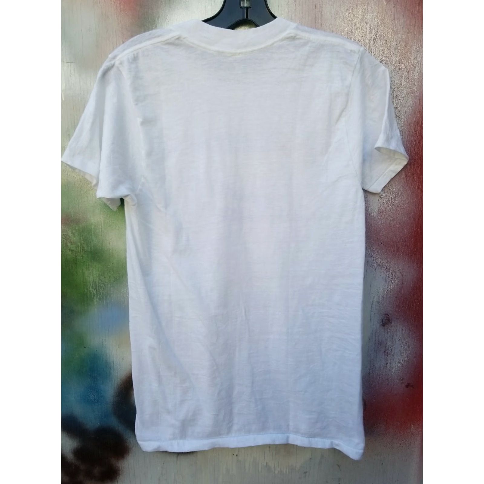 Vintage VINTAGE FOOD TOWN SHIRT Unbranded Graphic Tee Black 60s 70s Made USA S Unisex Adult Short Sleeve Cotton Blend Geometric Decade 1980s Size US S / EU 44-46 / 1 - 3 Thumbnail