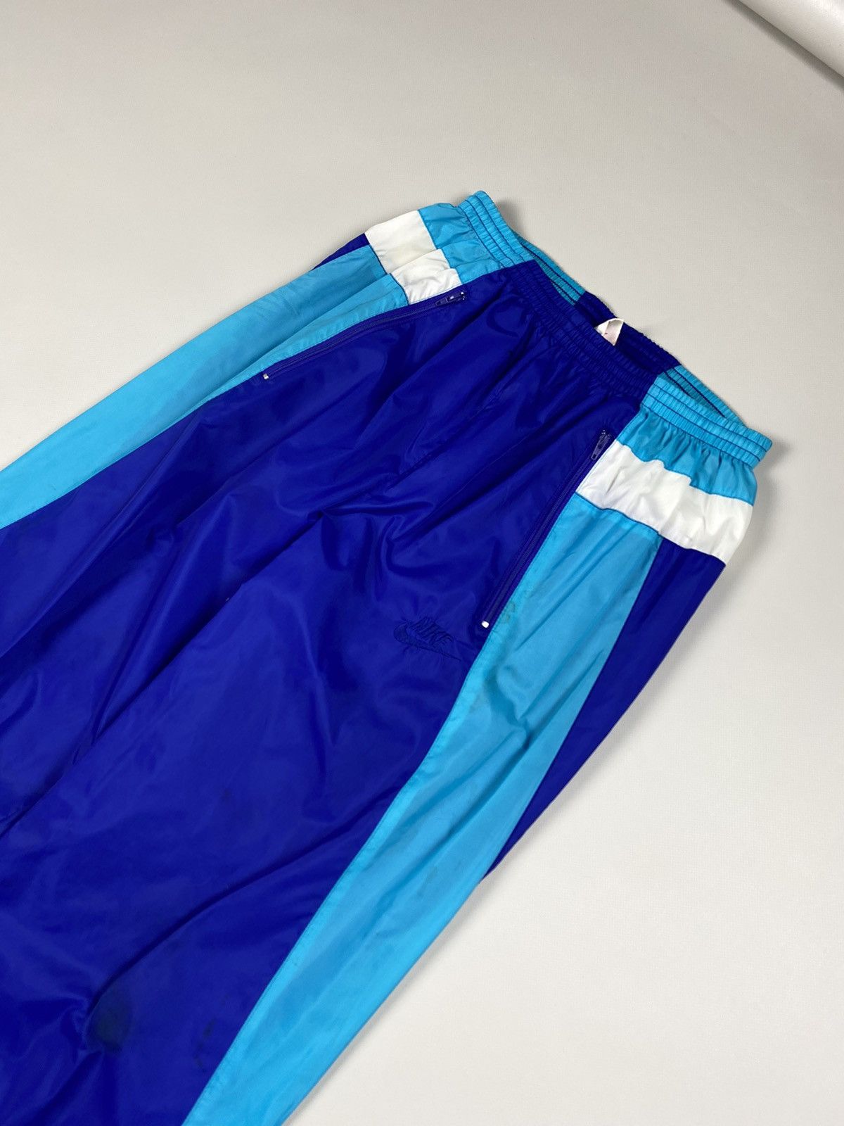 Nike × Vintage Nike vintage Y2K men’s nylon track pants size M Size US 32 / EU 48 - 4 Thumbnail