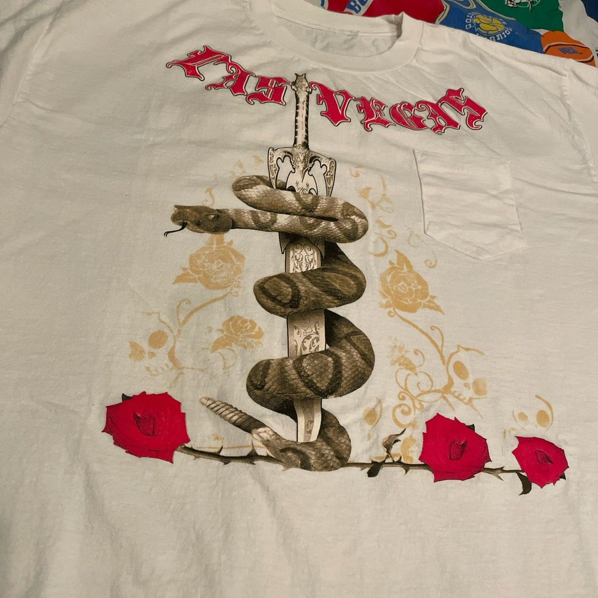 Affliction × Vintage Y2K Las Vegas Snake Rose Rosemary Pocket Tee Size US XXL / EU 58 / 5 - 2 Thumbnail