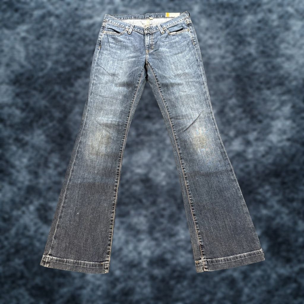 Gap Gap Jeans Bootcut Womens 32x33 Regular Denim Blue Stretch USA Made in USA Jeans Women Bootcut 32 Inseam 33 Color Blue Modern Bootcut Style USA Theme Size 24" / US 00 / IT 34 - 1 Thumbnail