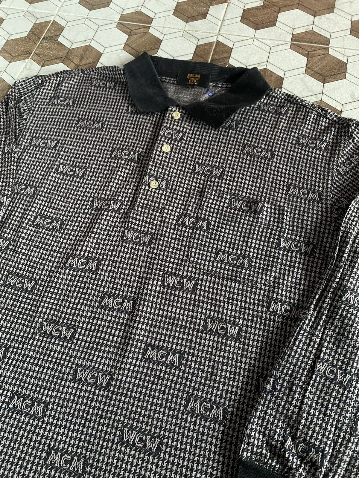 Vintage Vintage MCM Monogram Polo Tshirt Size US M / EU 48-50 / 2 - 5 Thumbnail