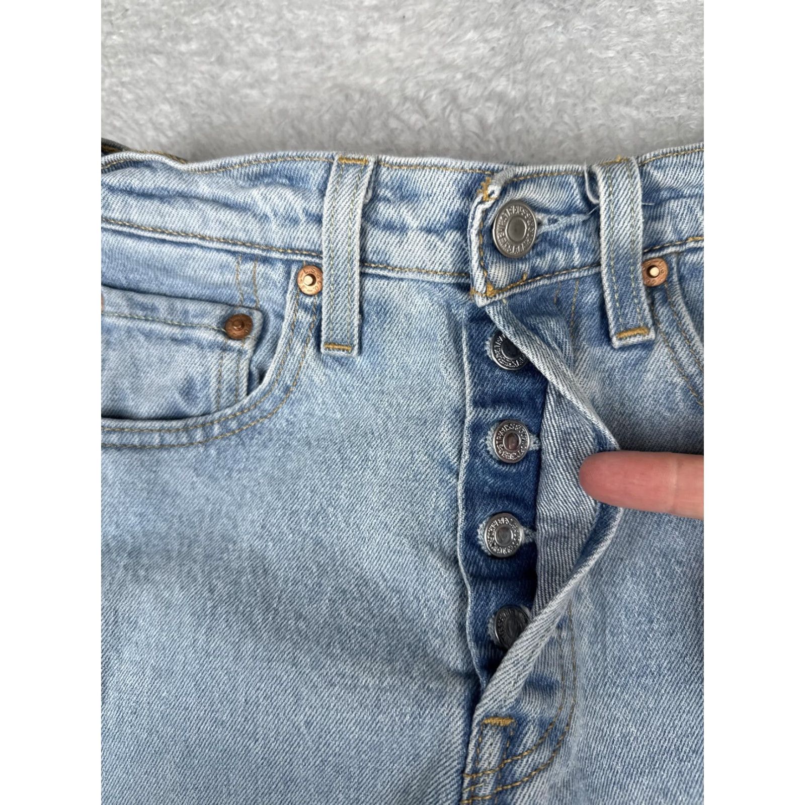 Levi's Levi's 501 Skinny Jeans Womens 24x28 Blue Premium Big E Light Wash High Rise Size 42" / US 20 - 5 Thumbnail