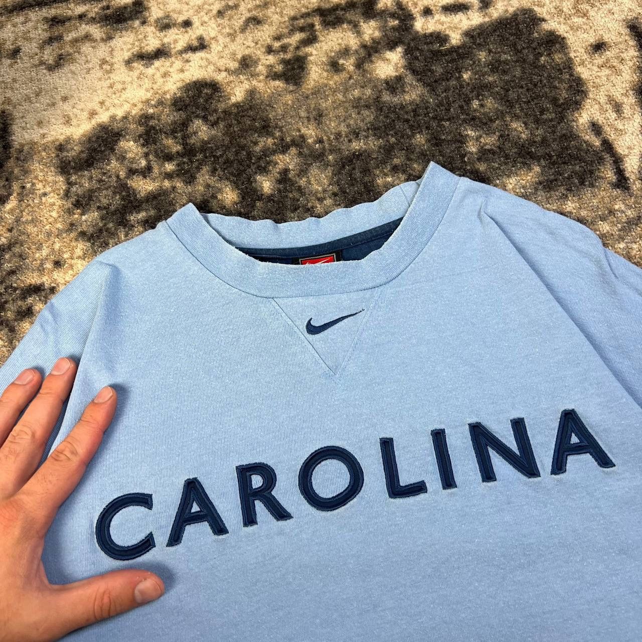 Nike Nike Carolina Big Logo Vintage Y2K Center Swoosh Long Sleeve Size US L / EU 52-54 / 3 - 4 Thumbnail