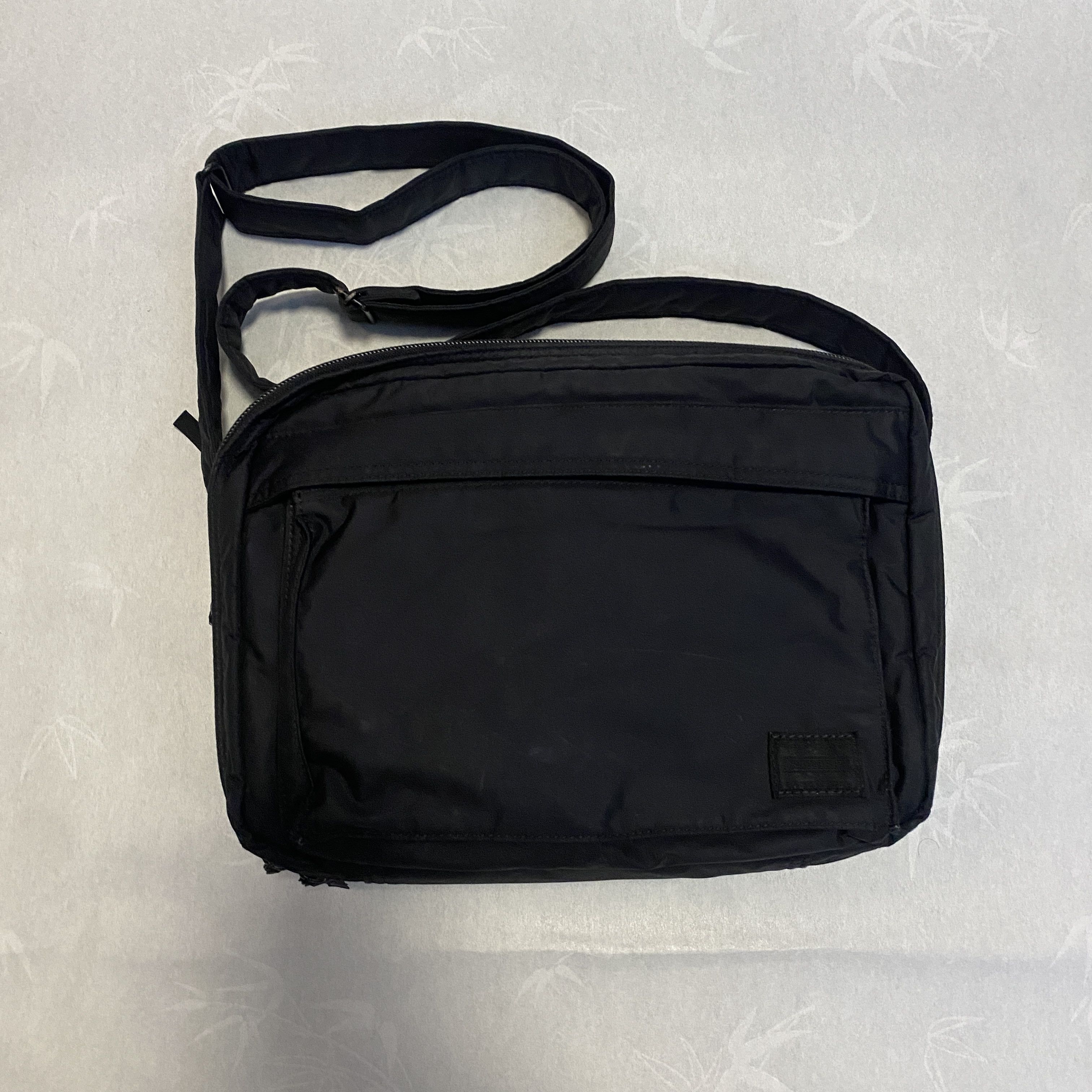 Porter Head Porter Black Beauty Shoulder Bag (L) Size ONE SIZE - 2 Thumbnail