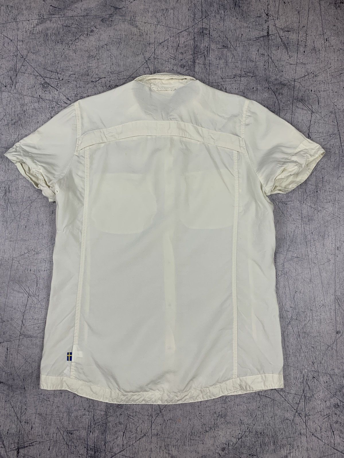 Fjallraven Fjallraven Shirt Short Sleeve Size XS White Outdoor Gorpcore Size XS / US 0-2 / IT 36-38 - 7 Thumbnail