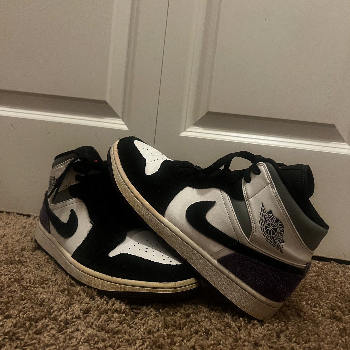 Jordan Brand Air Jordan 1 Mid SE “Varsity Purple” Size US 10 / EU 43 - 7 Thumbnail
